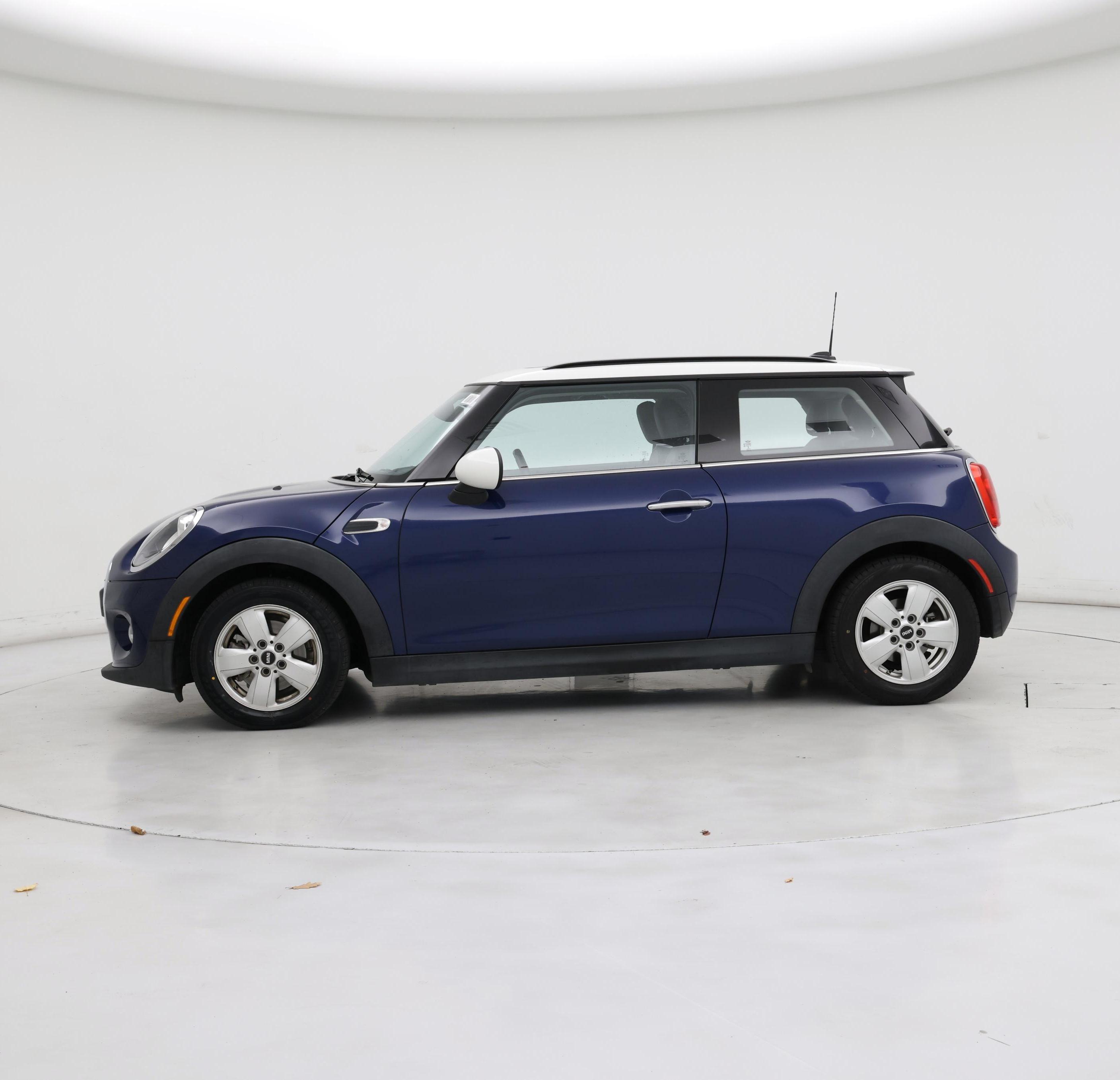 Thumbnail: 2016 MINI Cooper Hardtop - 3