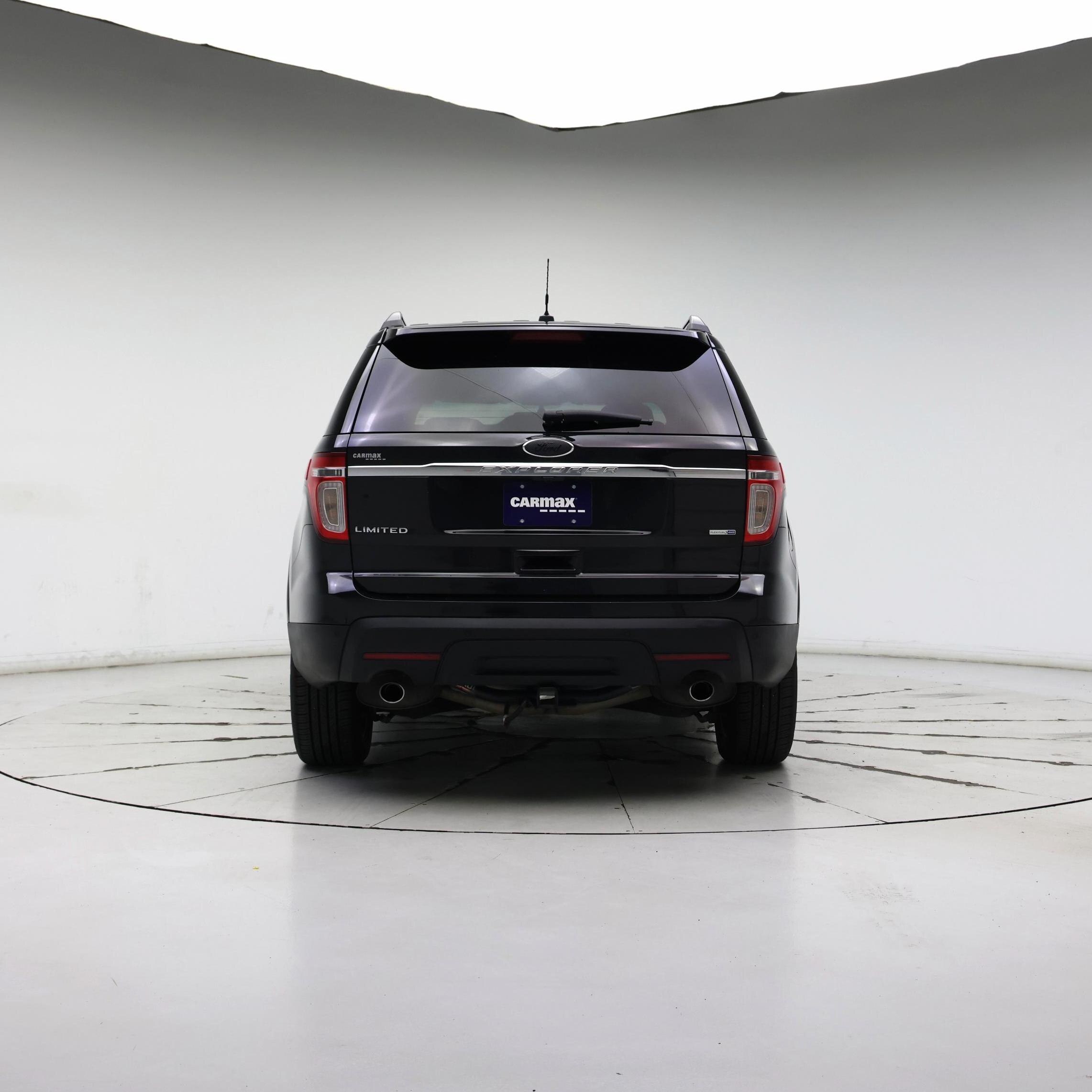 Thumbnail: 2015 Ford Explorer - 6