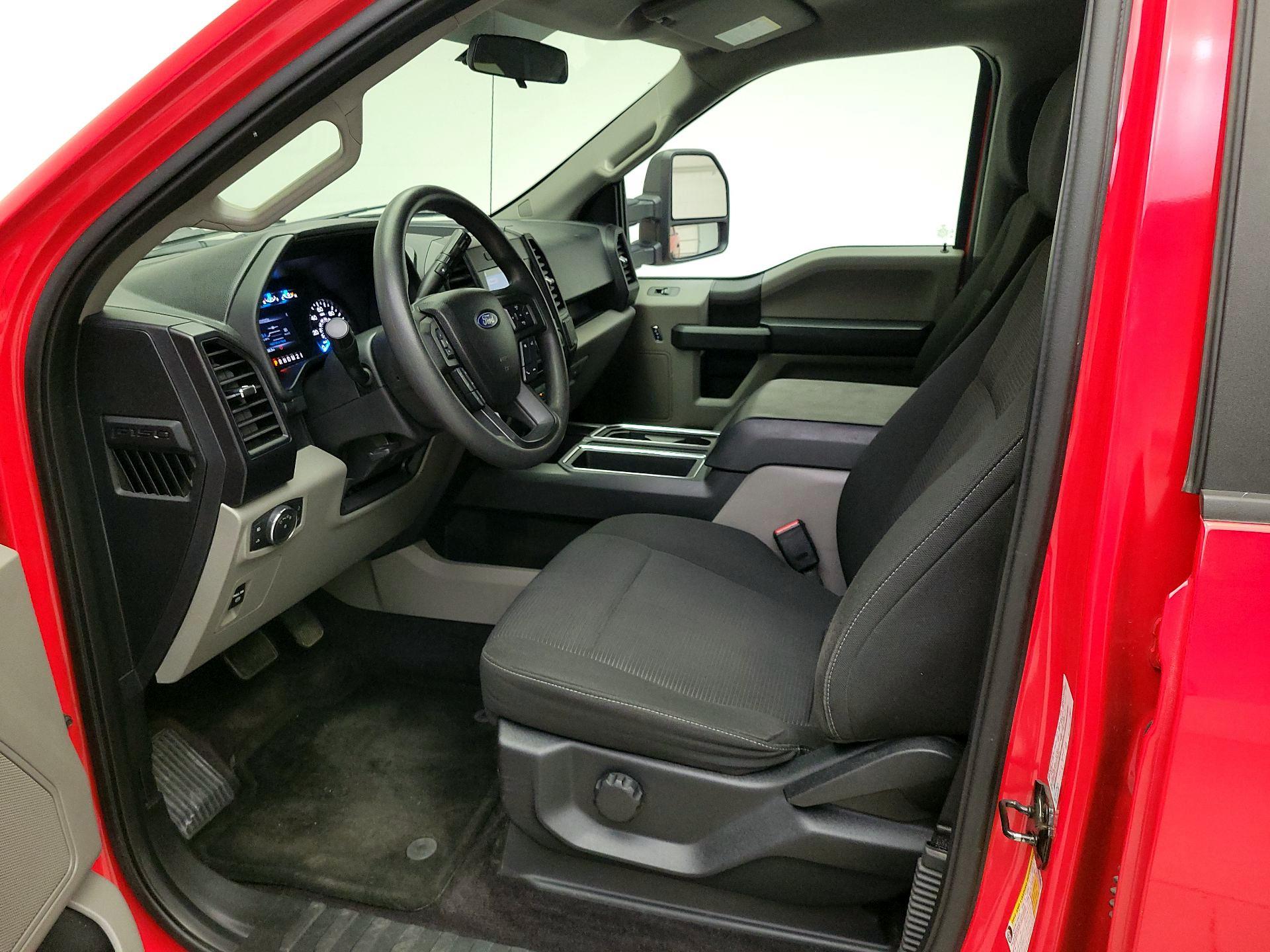 Thumbnail: 2017 Ford F-150 - 11
