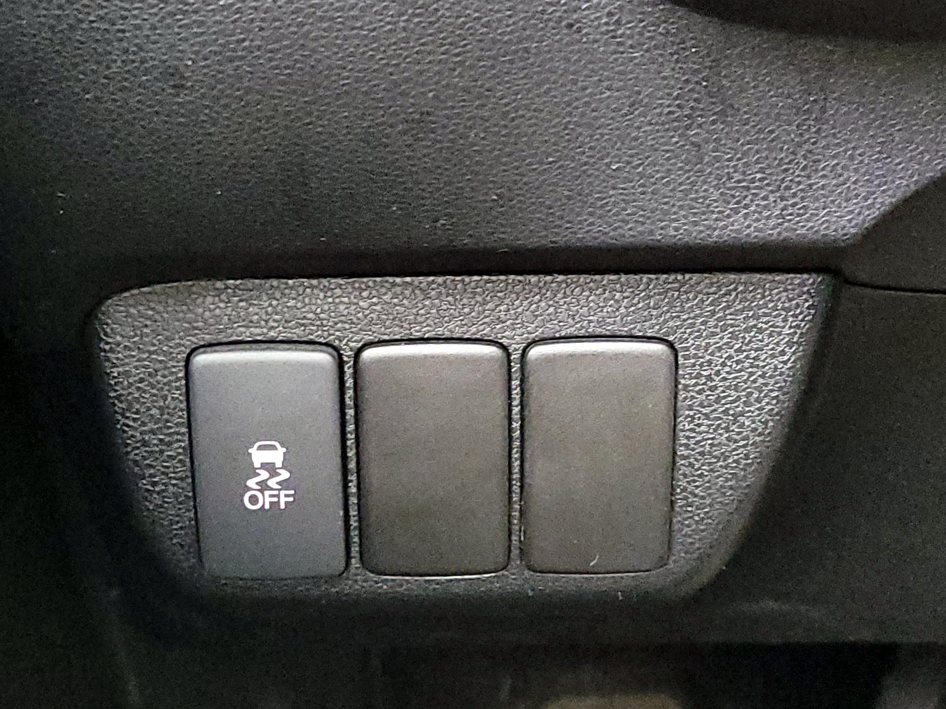 Thumbnail: 2013 Honda Fit - 13