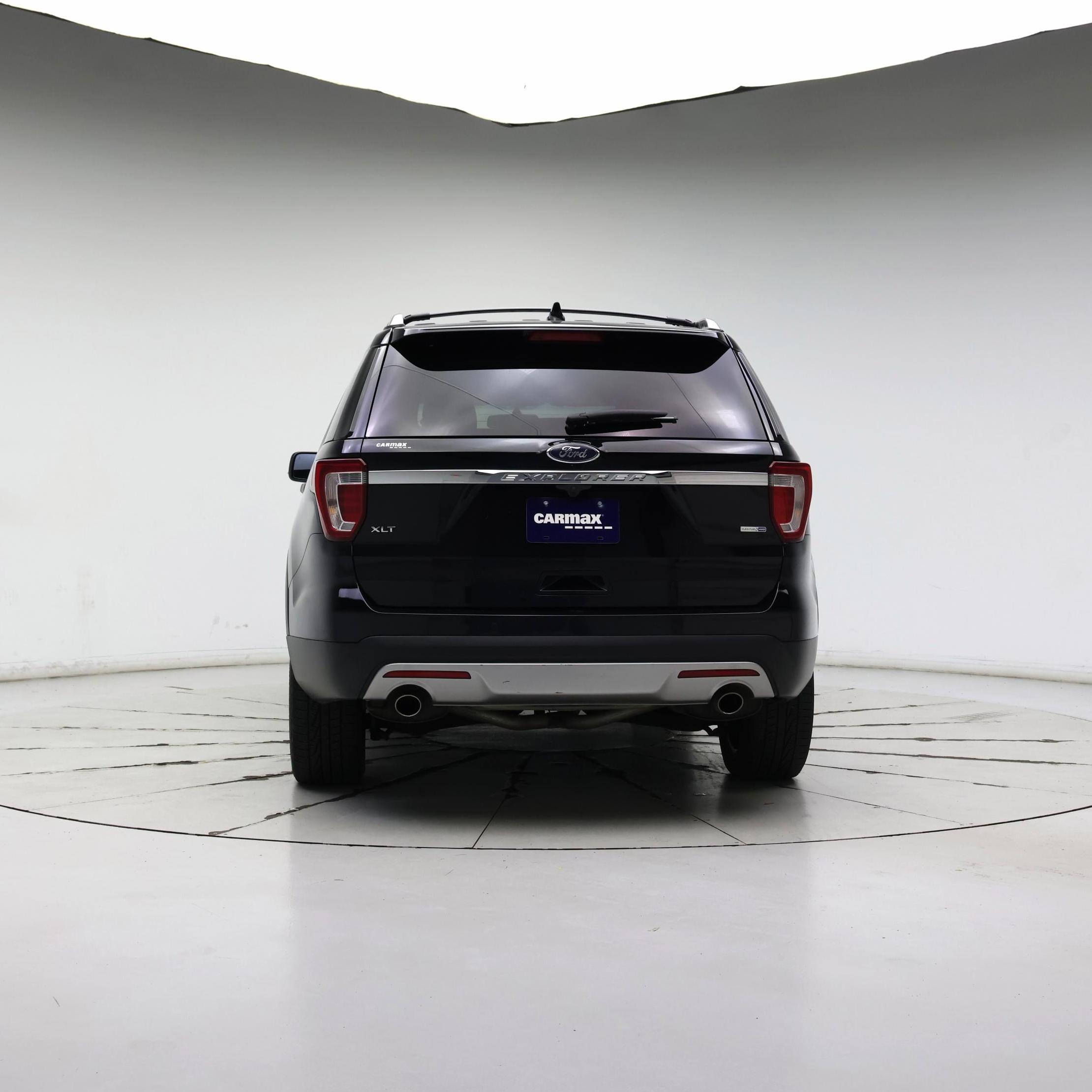 Thumbnail: 2016 Ford Explorer - 6