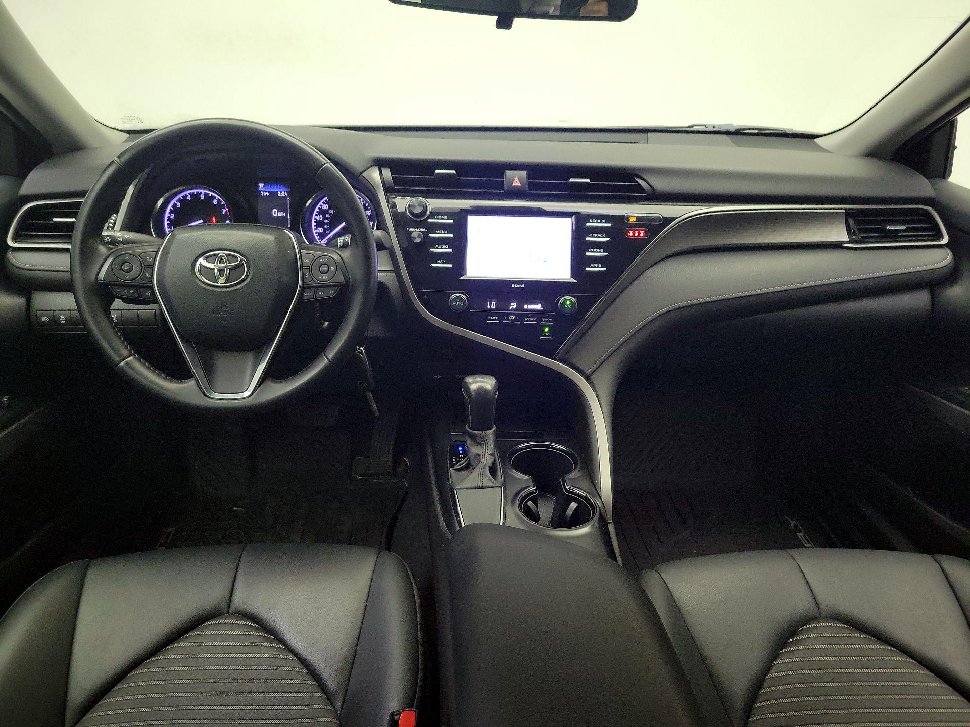 Thumbnail: 2020 Toyota Camry - 9