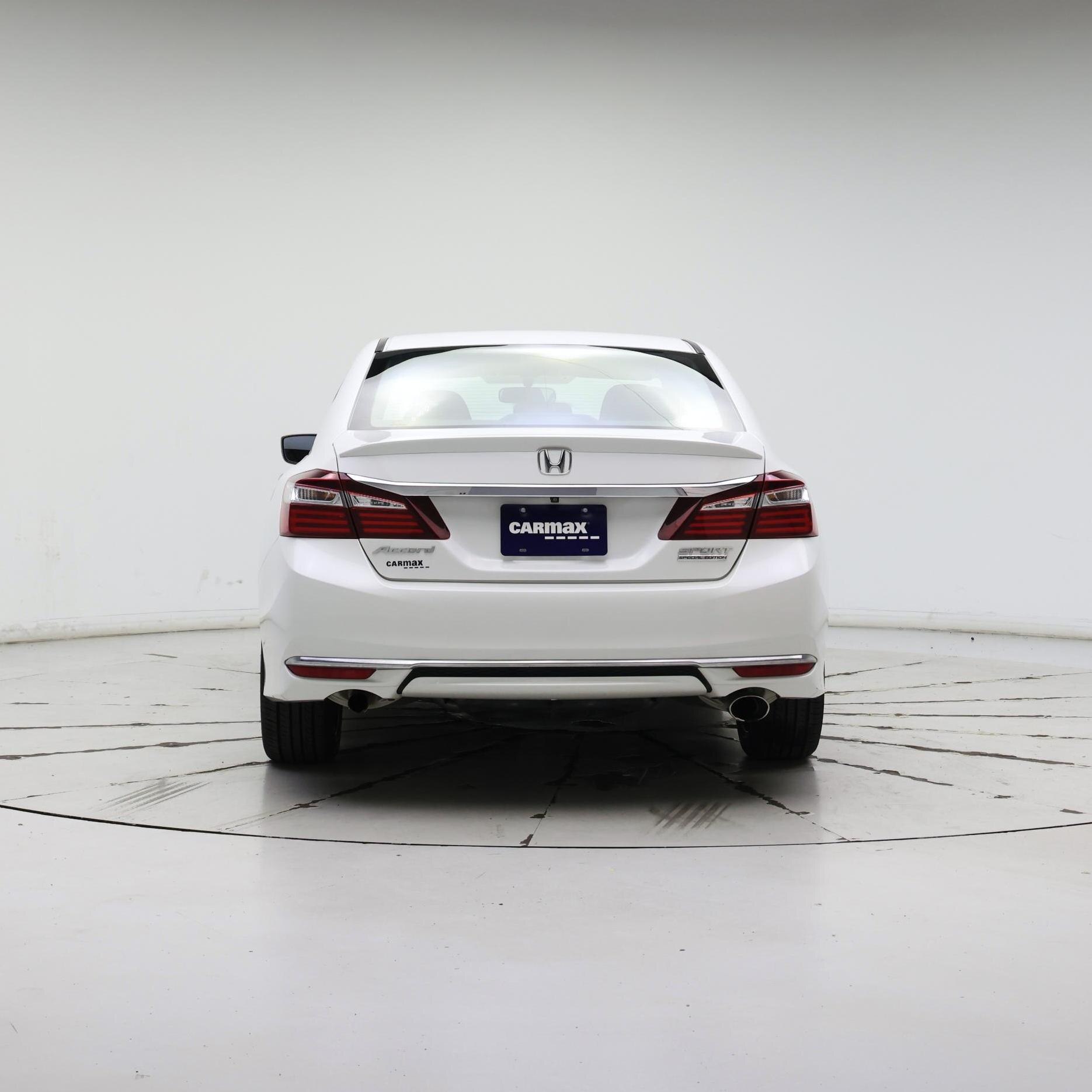 Thumbnail: 2017 Honda Accord - 6