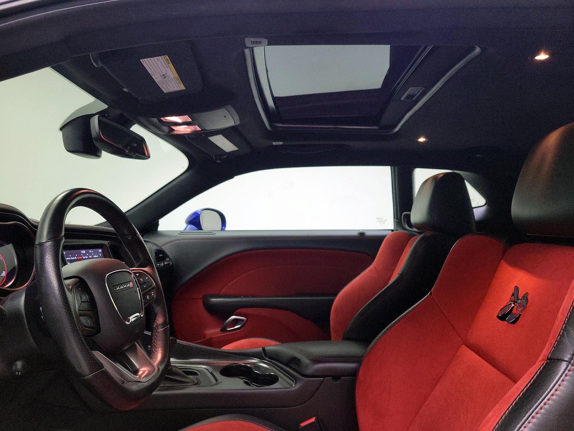 Thumbnail: 2020 Dodge Challenger - 17
