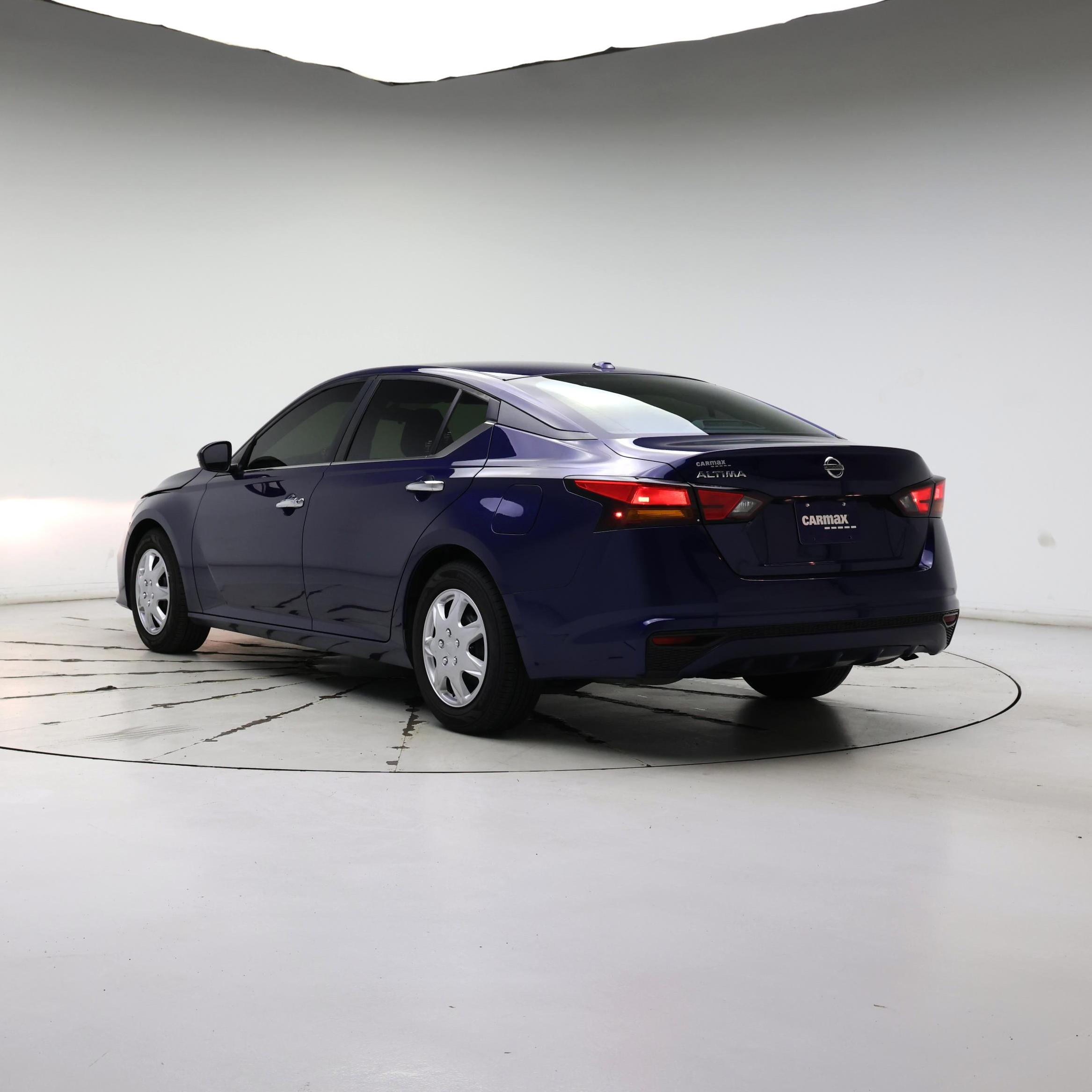 Thumbnail: 2020 Nissan Altima - 2