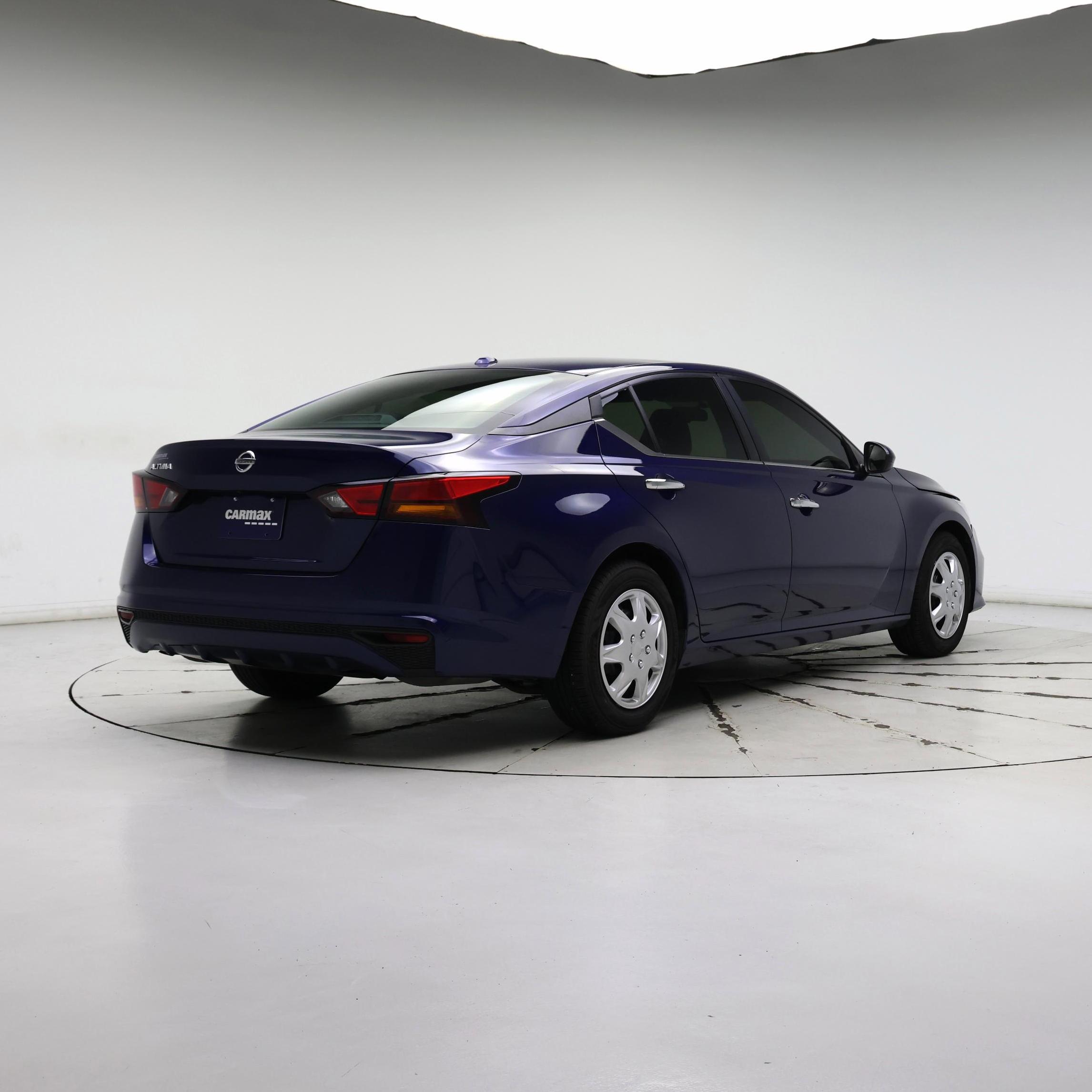 Thumbnail: 2020 Nissan Altima - 8
