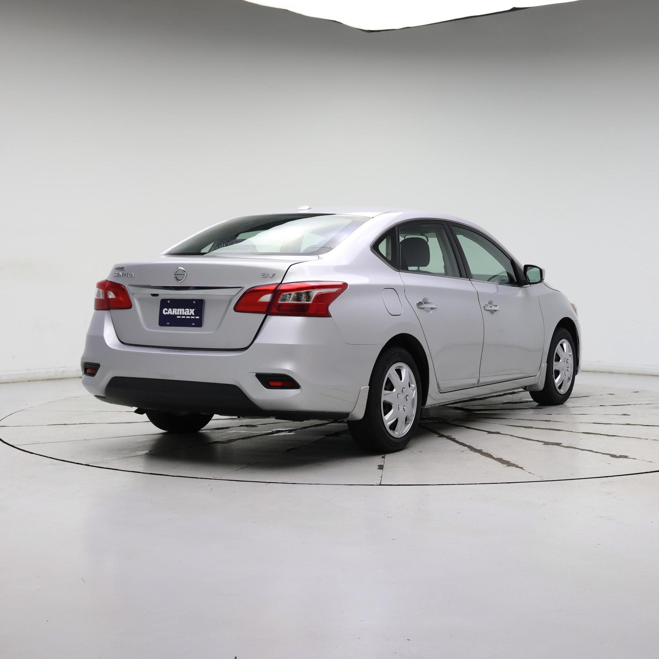 Thumbnail: 2017 Nissan Sentra - 8