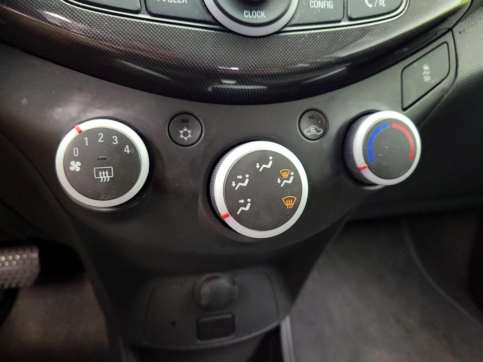 Thumbnail: 2015 Chevrolet Spark - 15