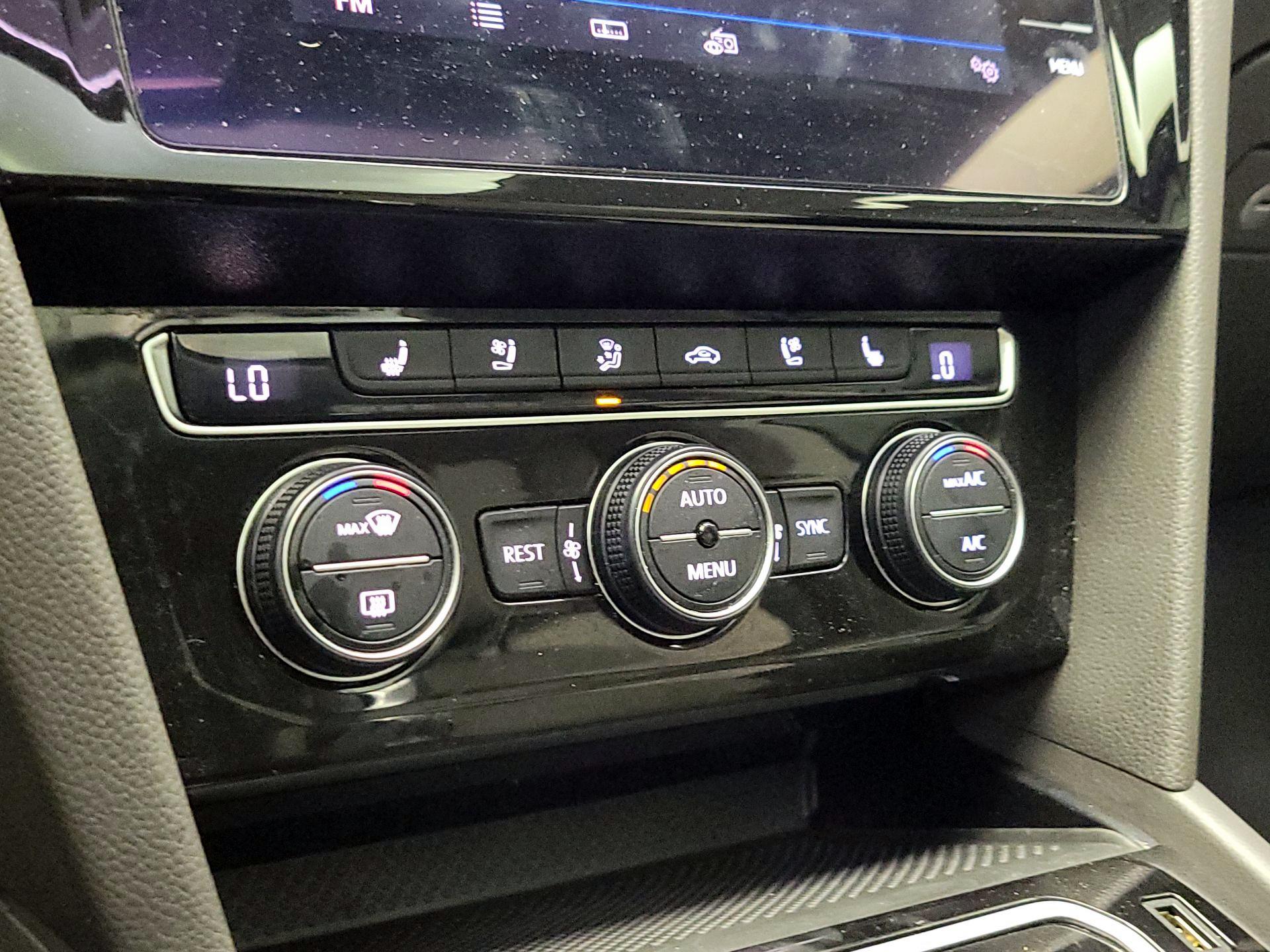 Thumbnail: 2019 Volkswagen Arteon - 17
