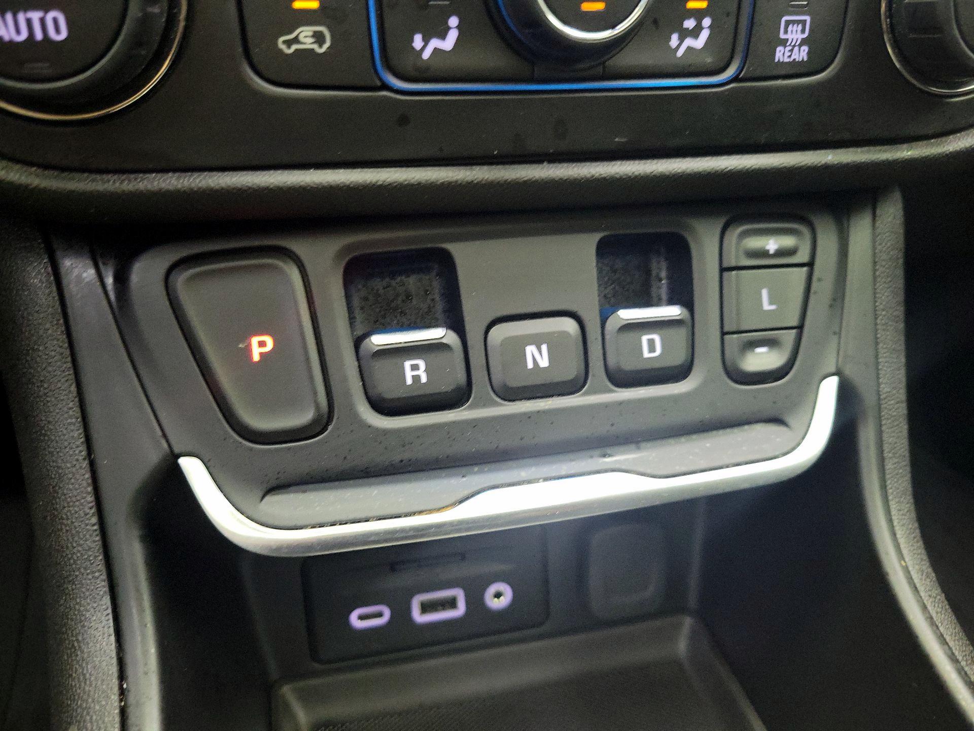 Thumbnail: 2019 GMC Terrain - 18