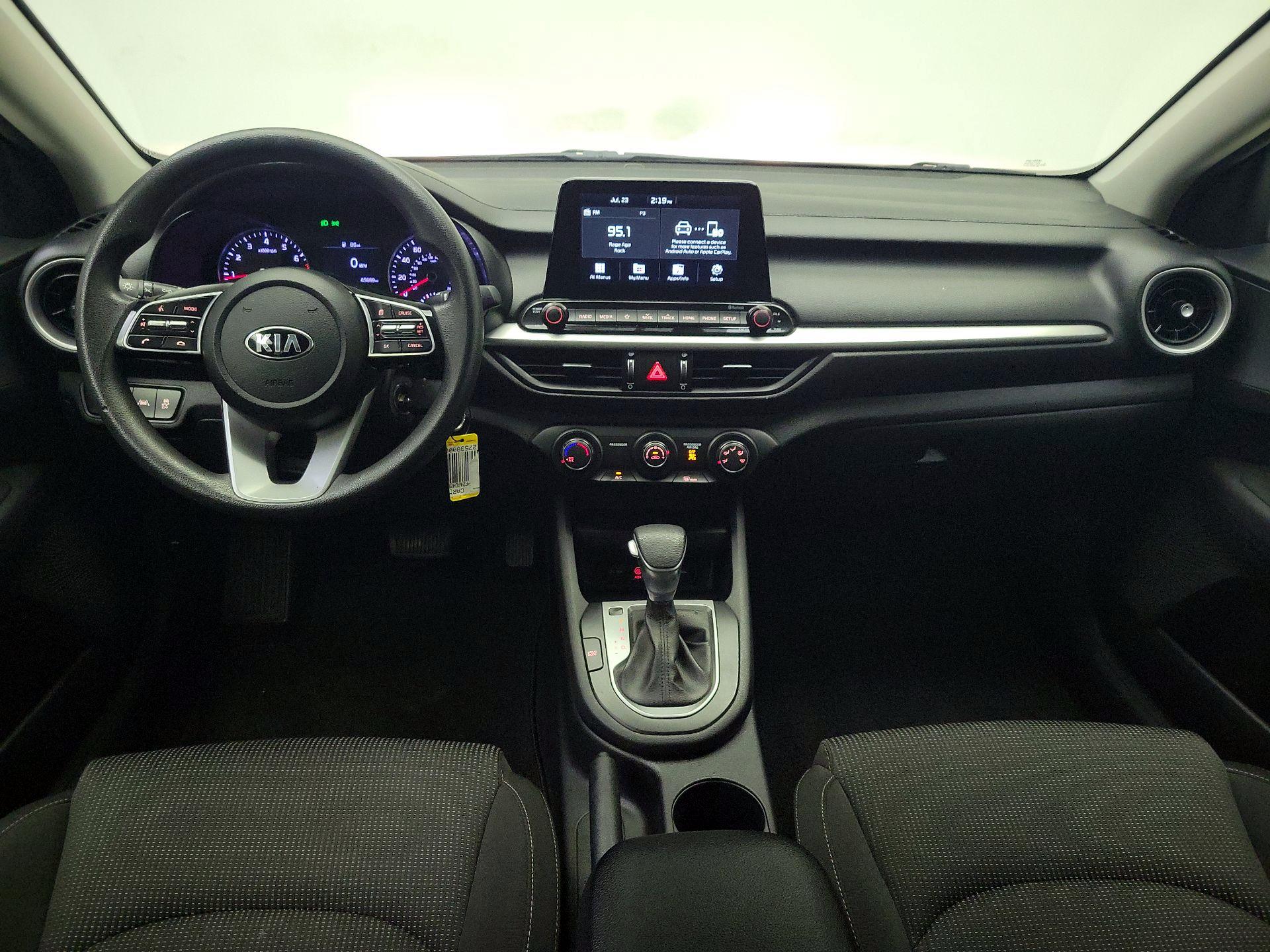 Thumbnail: 2021 Kia Forte - 9