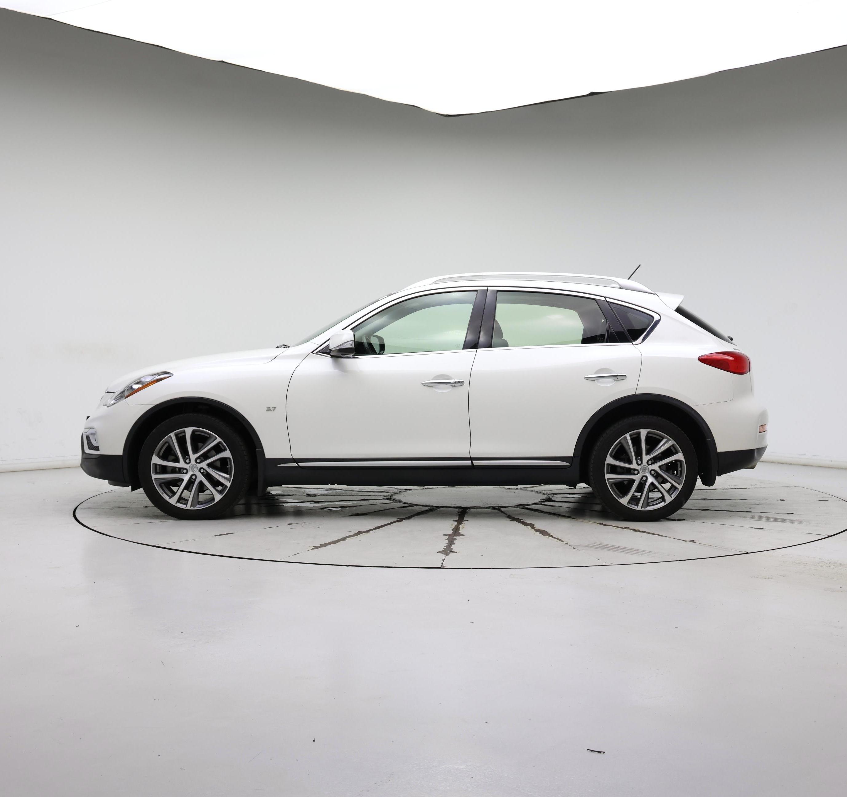Thumbnail: 2017 INFINITI QX50 - 3