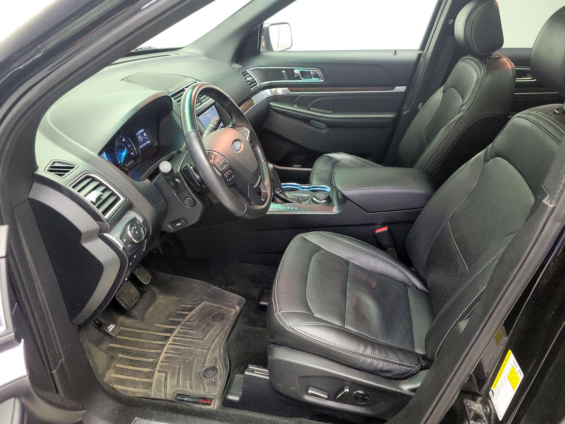 Thumbnail: 2016 Ford Explorer - 11
