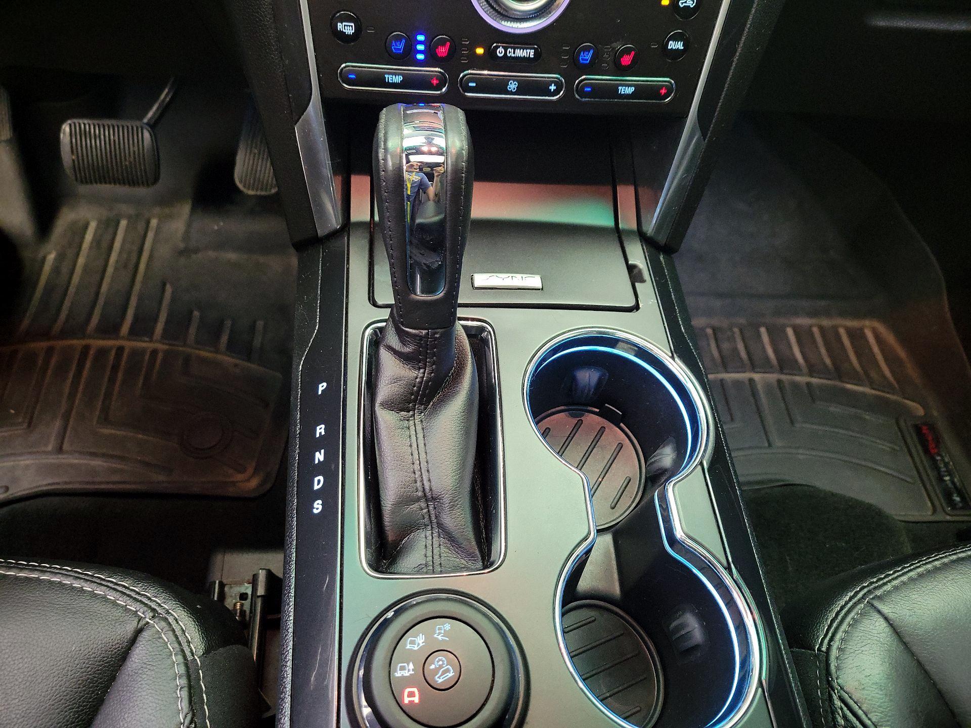 Thumbnail: 2016 Ford Explorer - 18