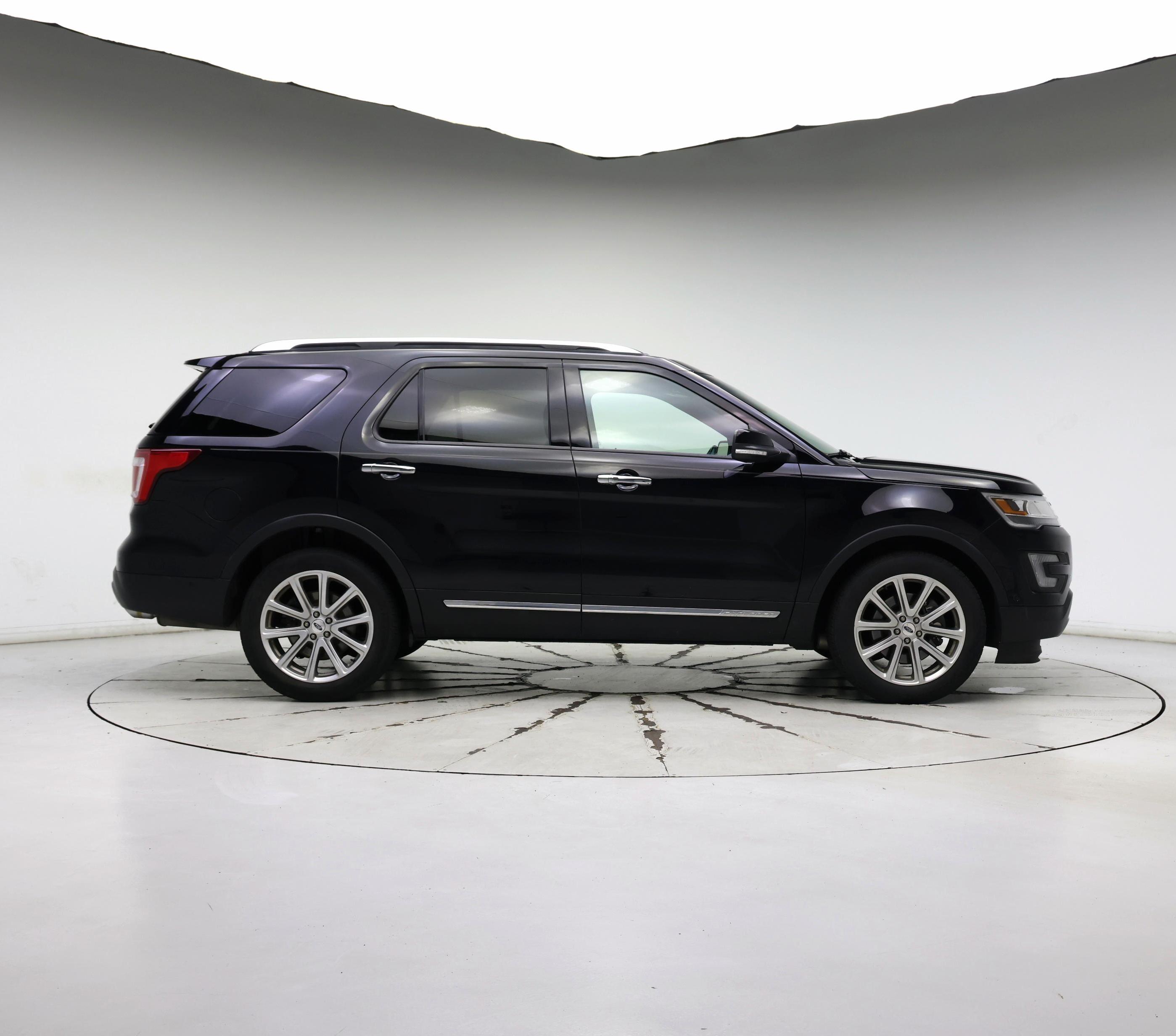 Thumbnail: 2016 Ford Explorer - 7