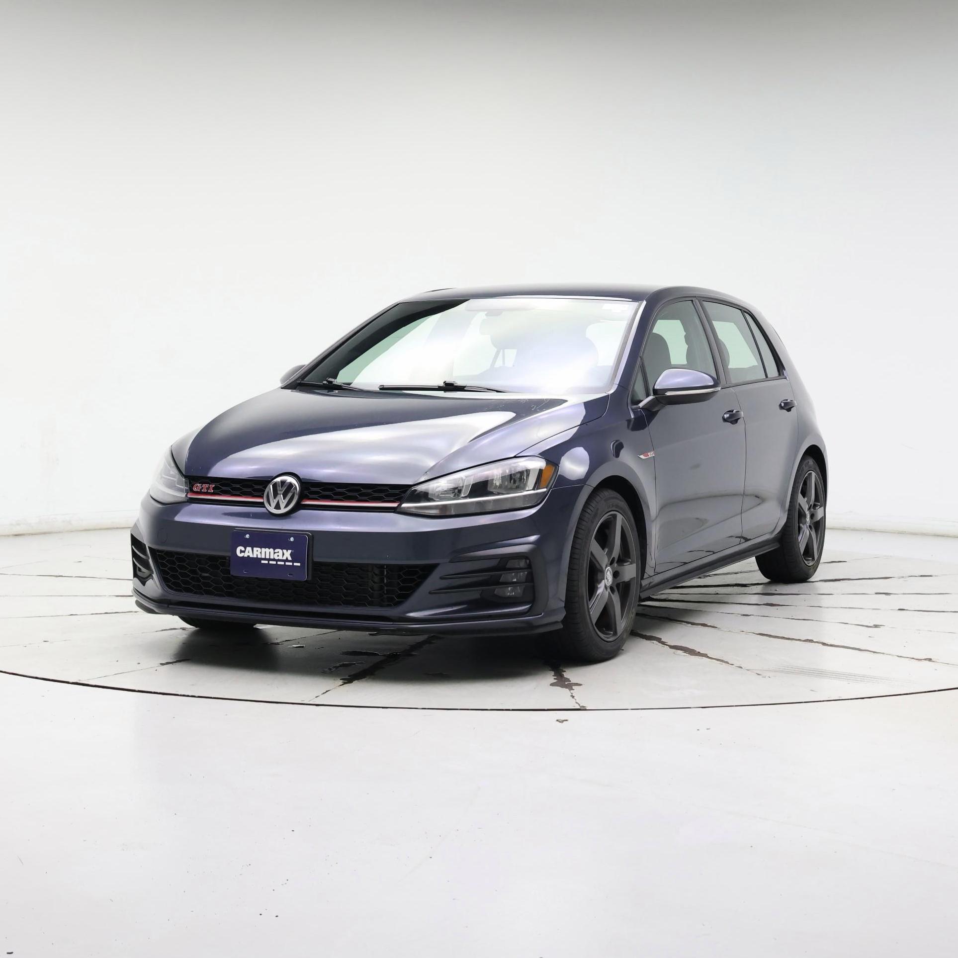 Thumbnail: 2019 Volkswagen Golf - 4