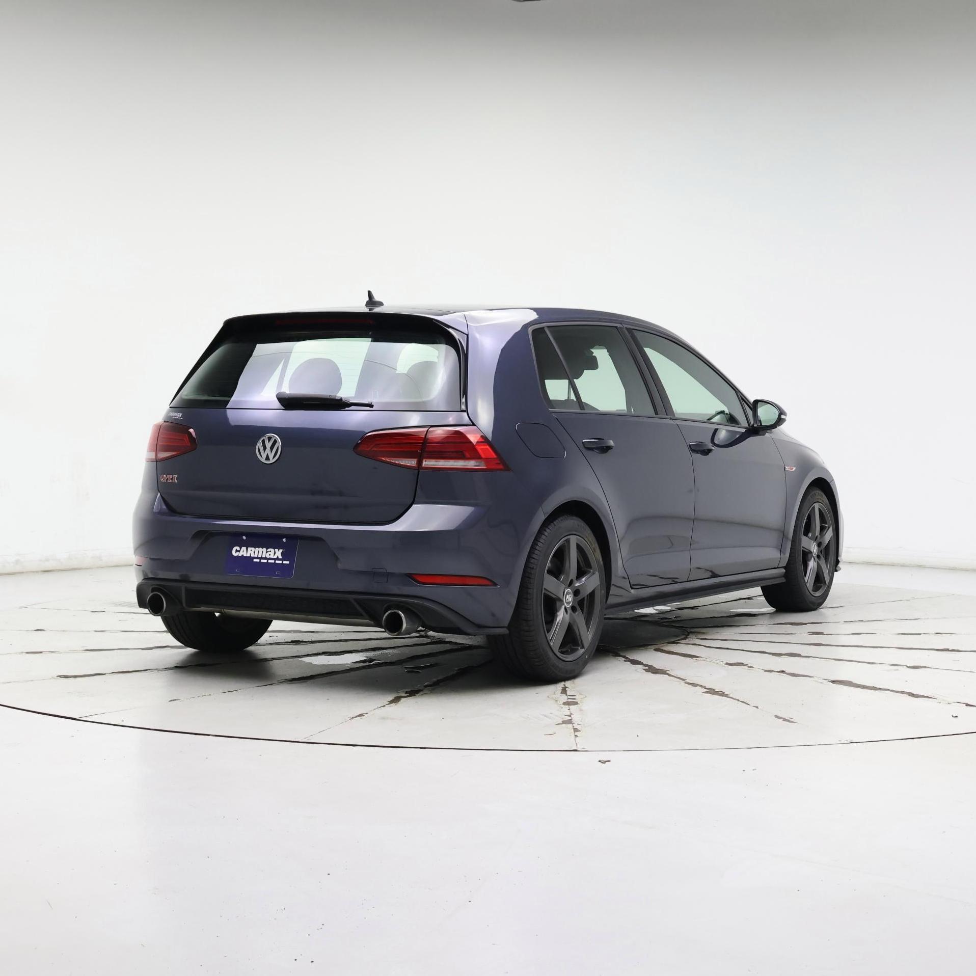 Thumbnail: 2019 Volkswagen Golf - 8