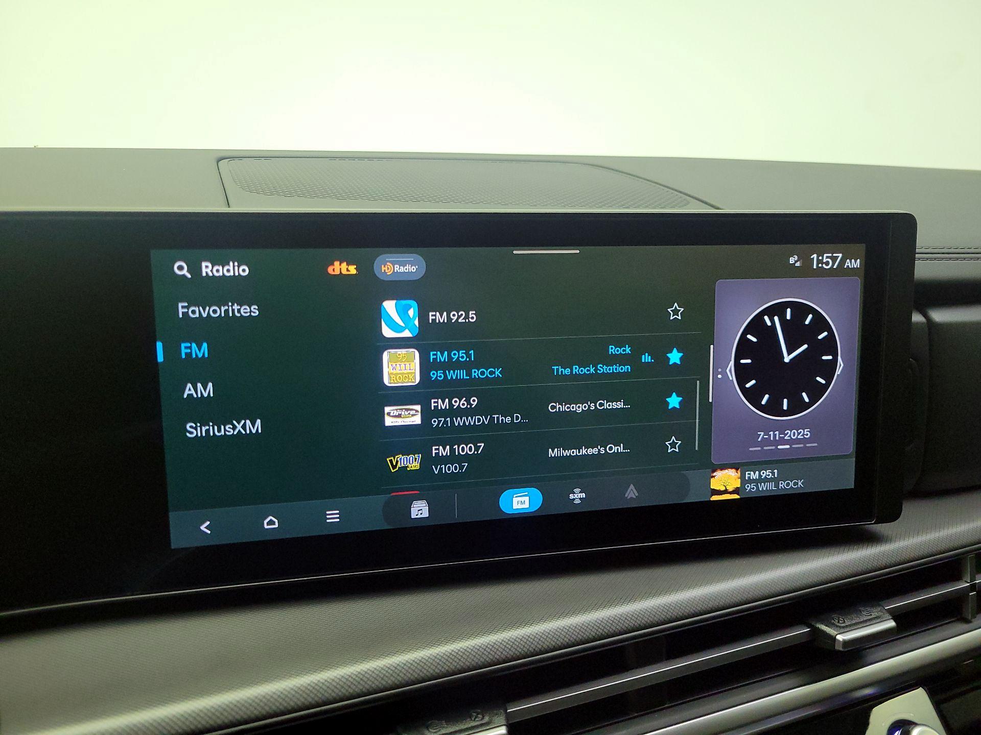 Thumbnail: 2025 Hyundai Santa Fe - 15
