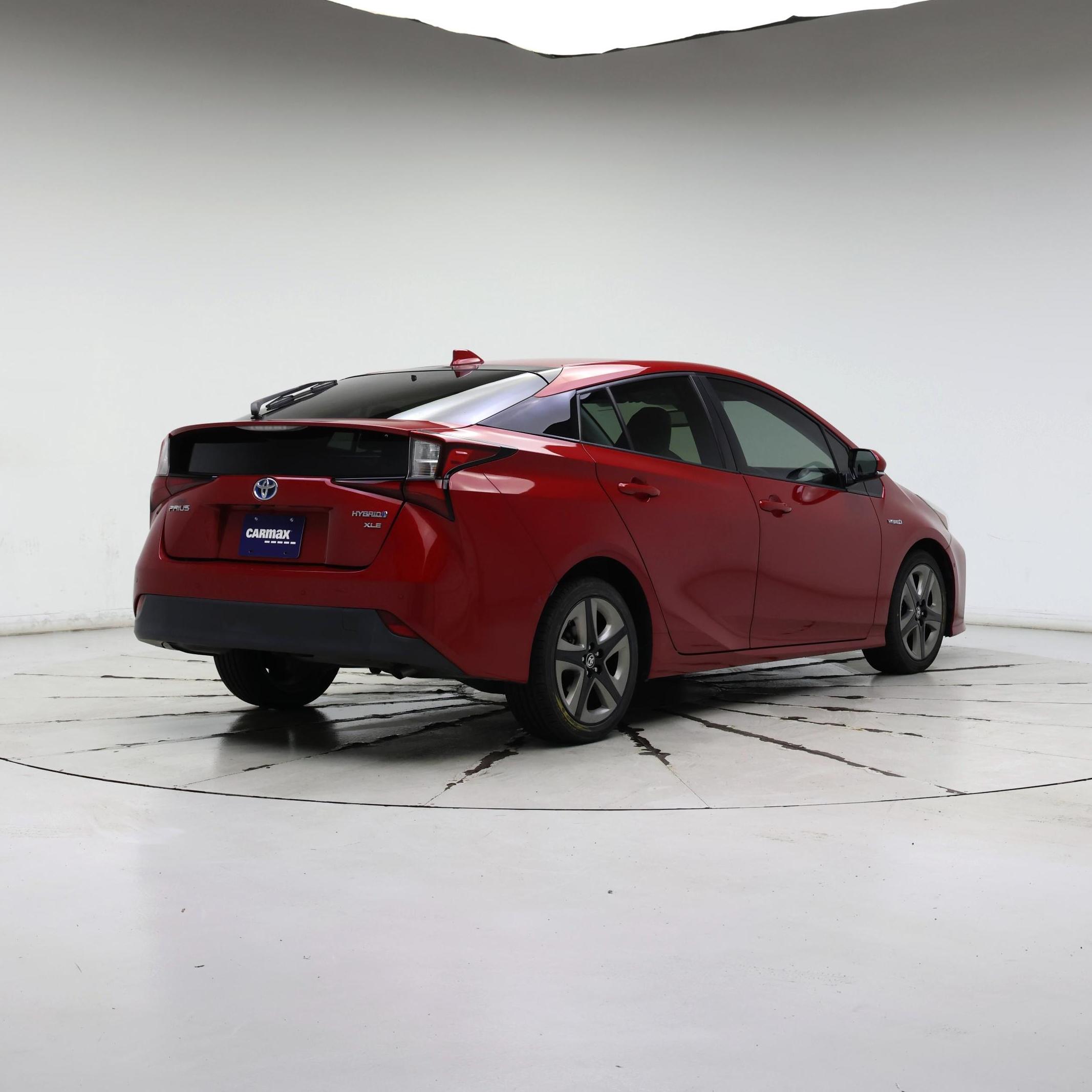 Thumbnail: 2020 Toyota Prius - 8
