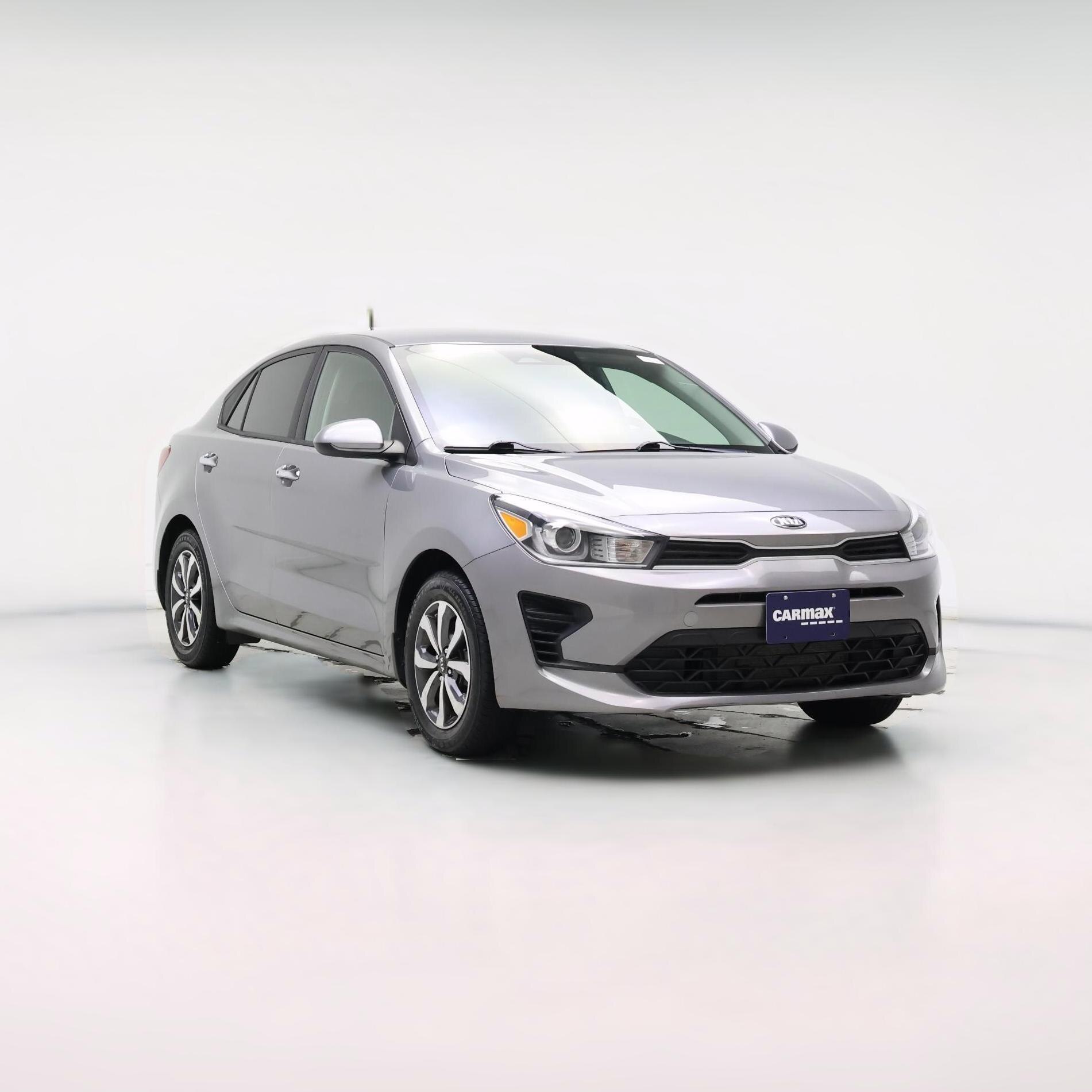 Thumbnail: 2021 Kia Rio - 1