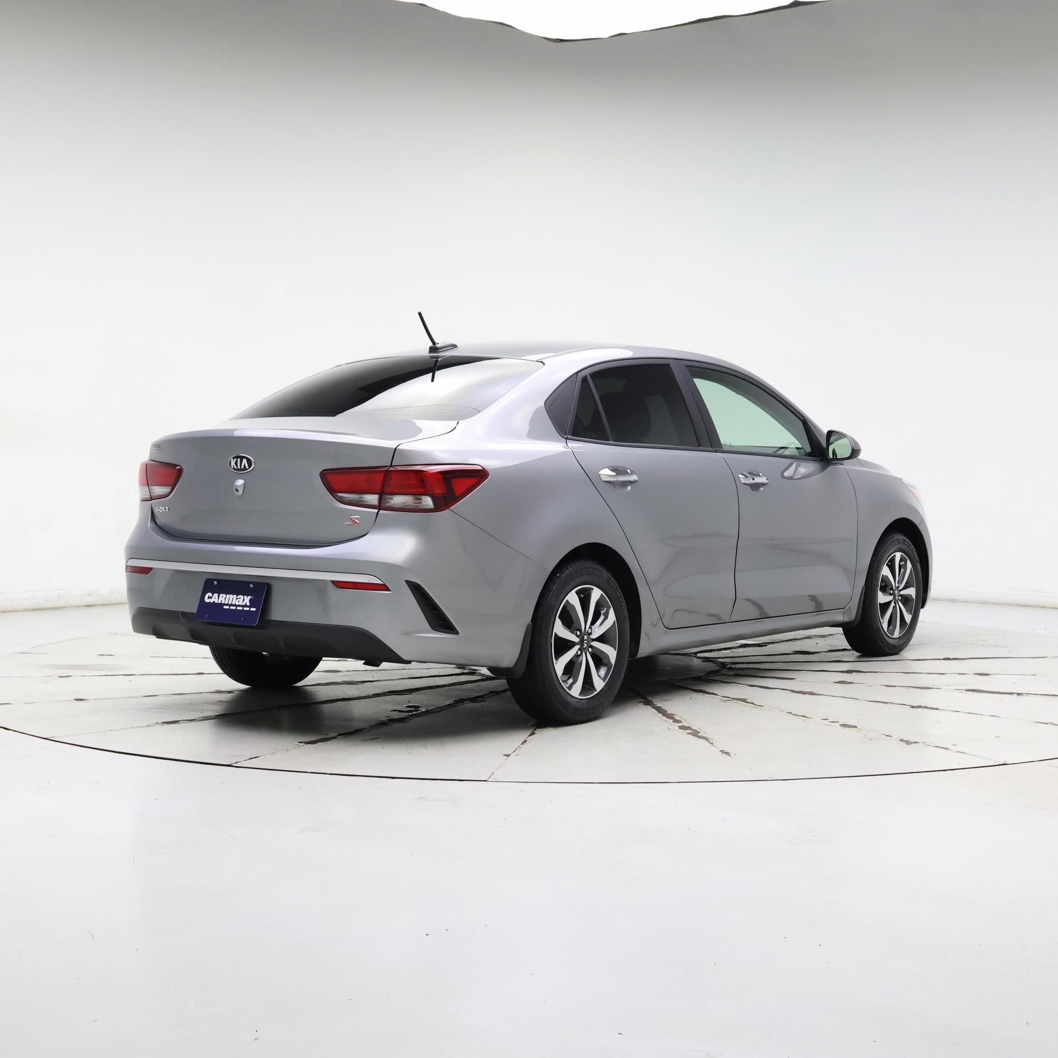 Thumbnail: 2021 Kia Rio - 8