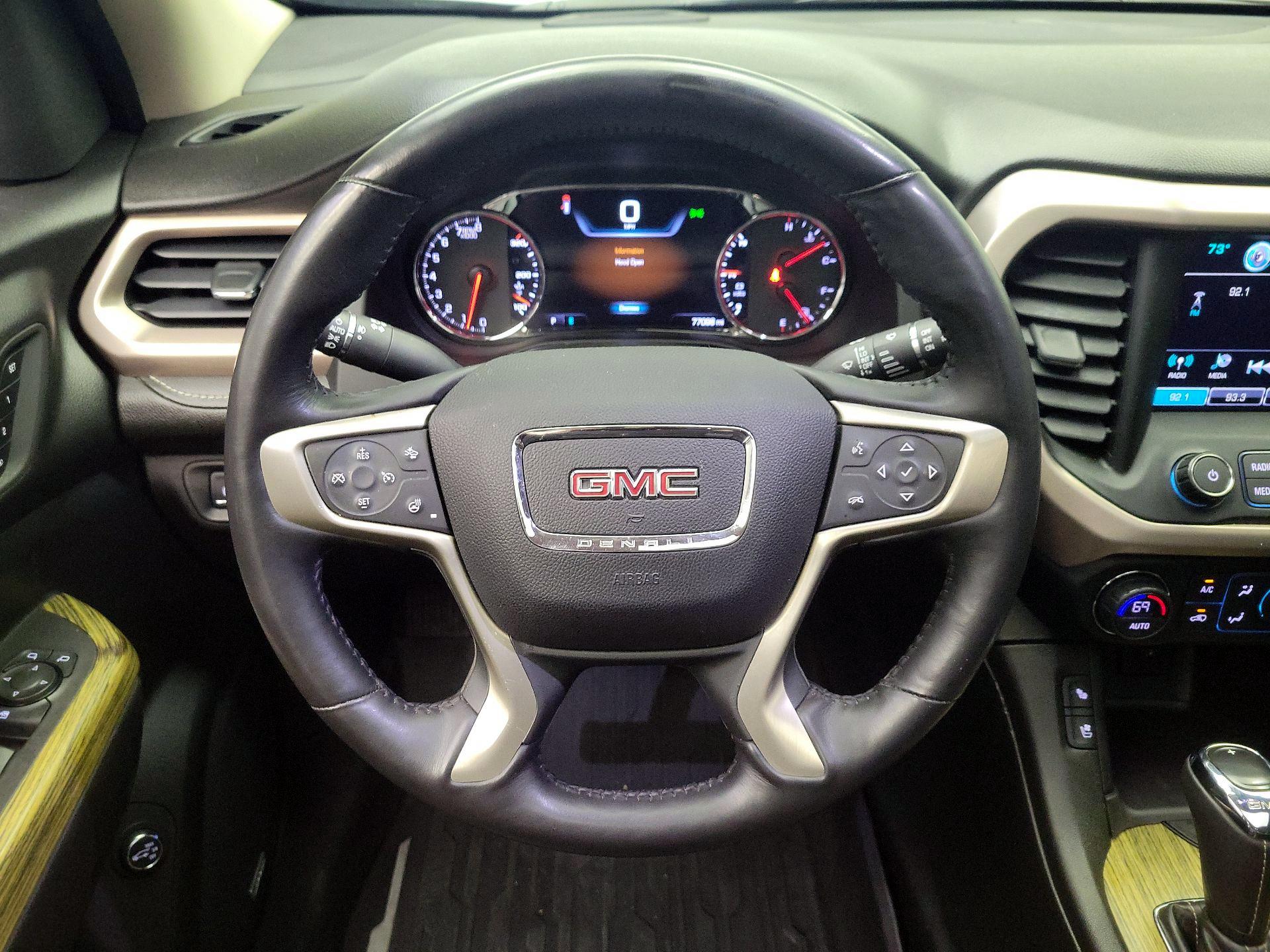 Thumbnail: 2017 GMC Acadia - 10