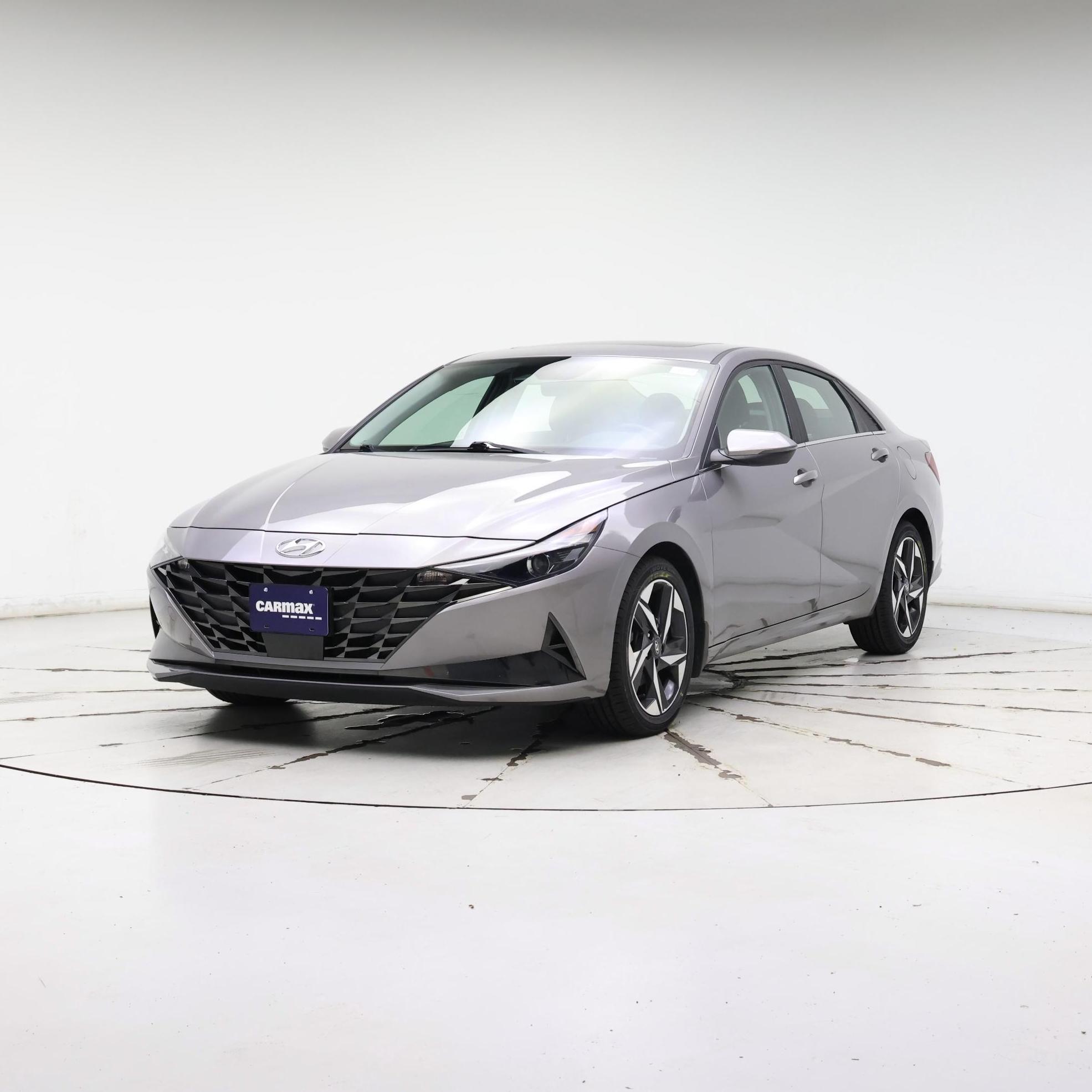 Thumbnail: 2022 Hyundai Elantra - 4