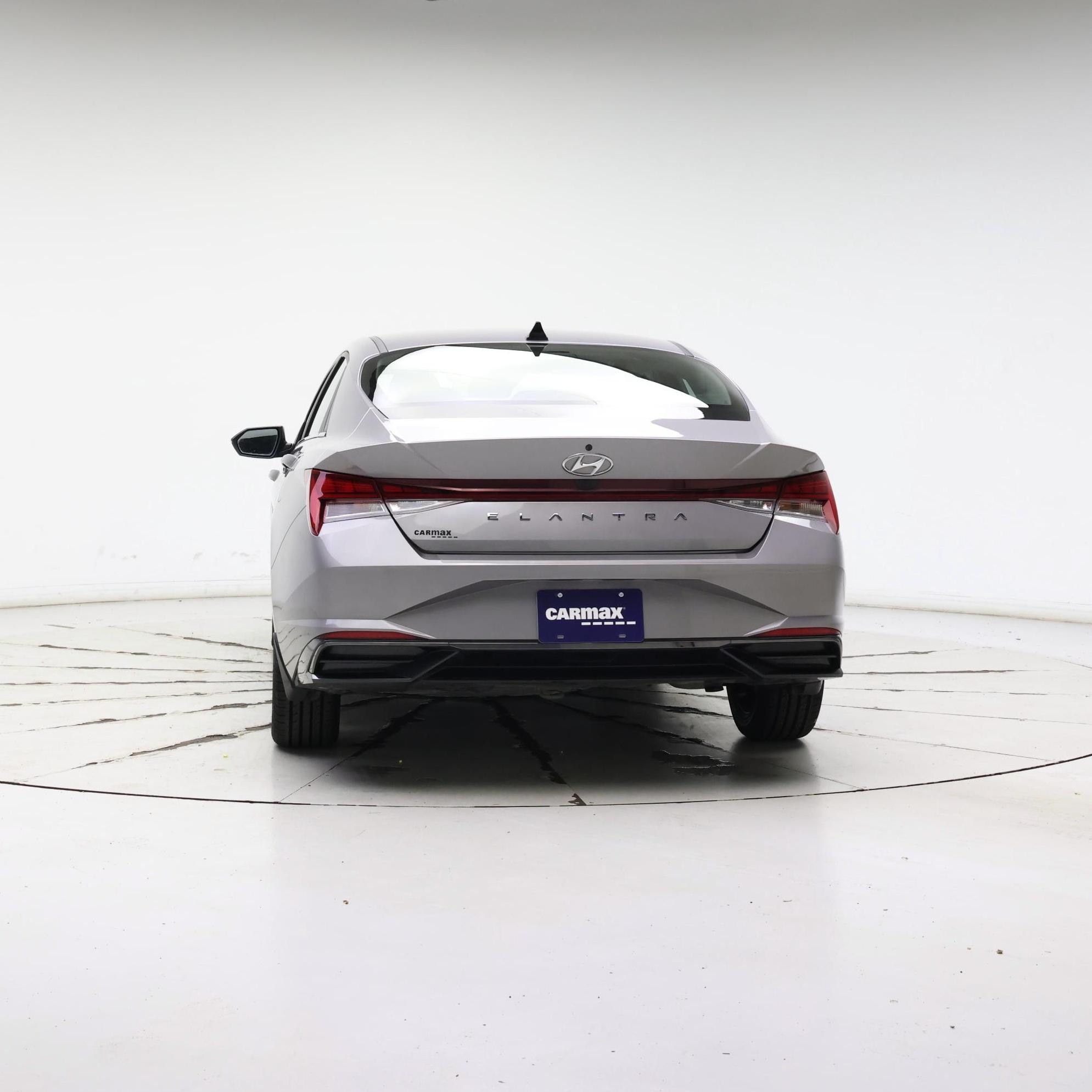 Thumbnail: 2022 Hyundai Elantra - 6