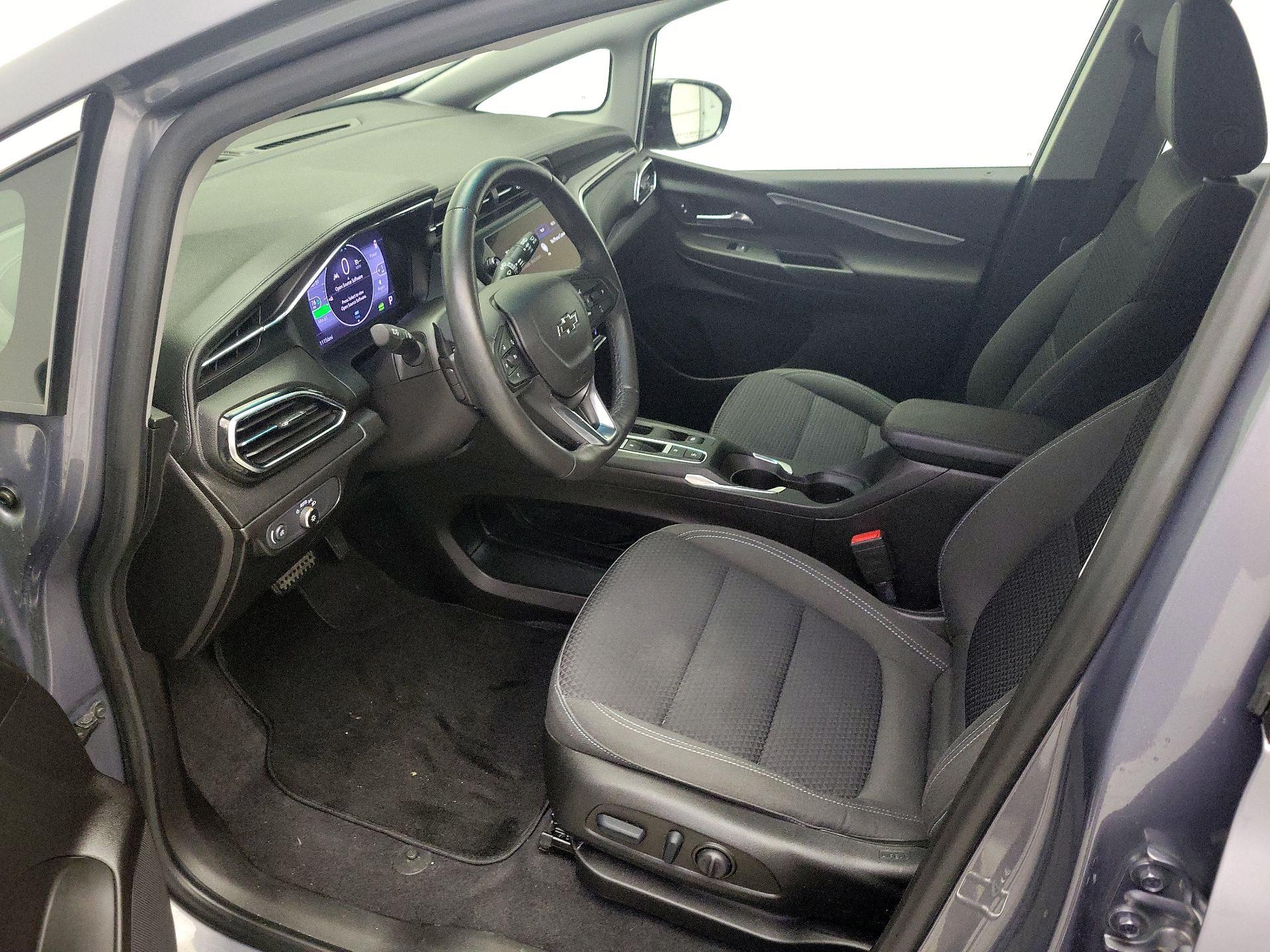Thumbnail: 2023 Chevrolet Bolt EV - 11