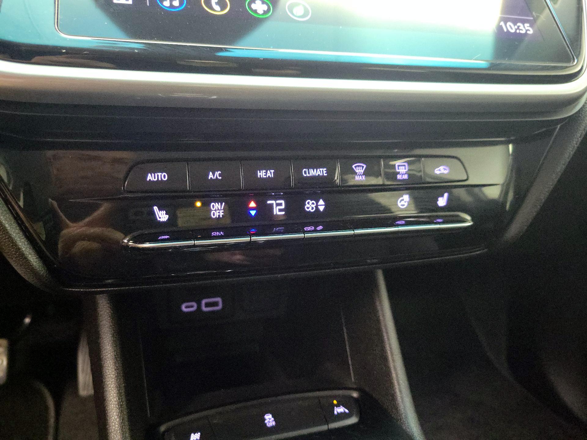 Thumbnail: 2023 Chevrolet Bolt EV - 16