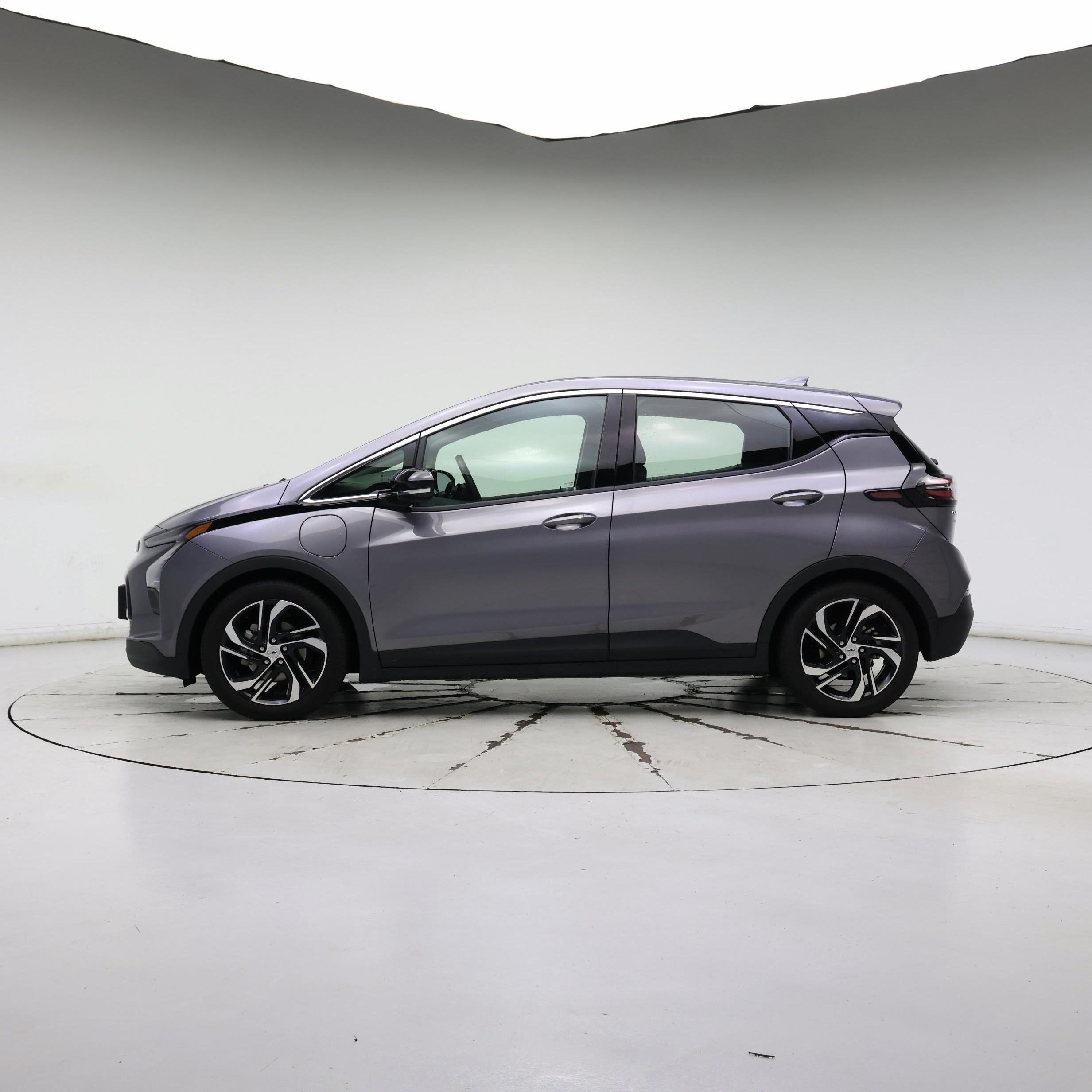 Thumbnail: 2023 Chevrolet Bolt EV - 3