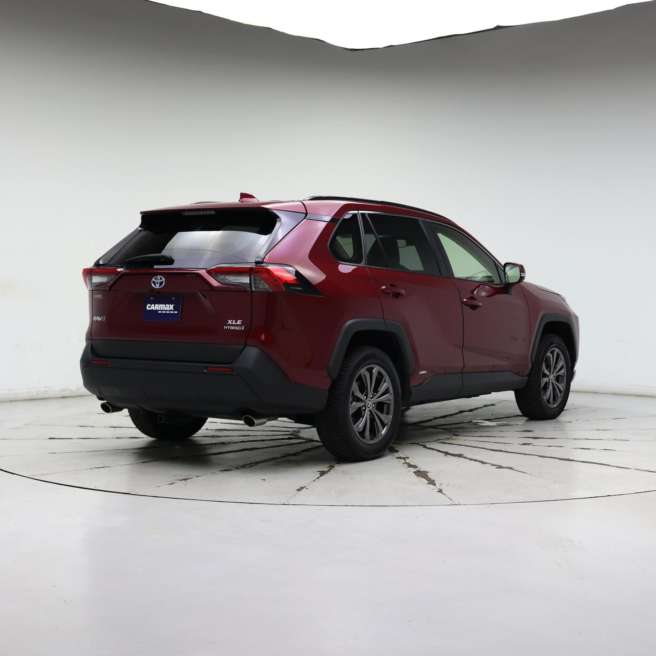 Thumbnail: 2022 Toyota RAV4 - 8