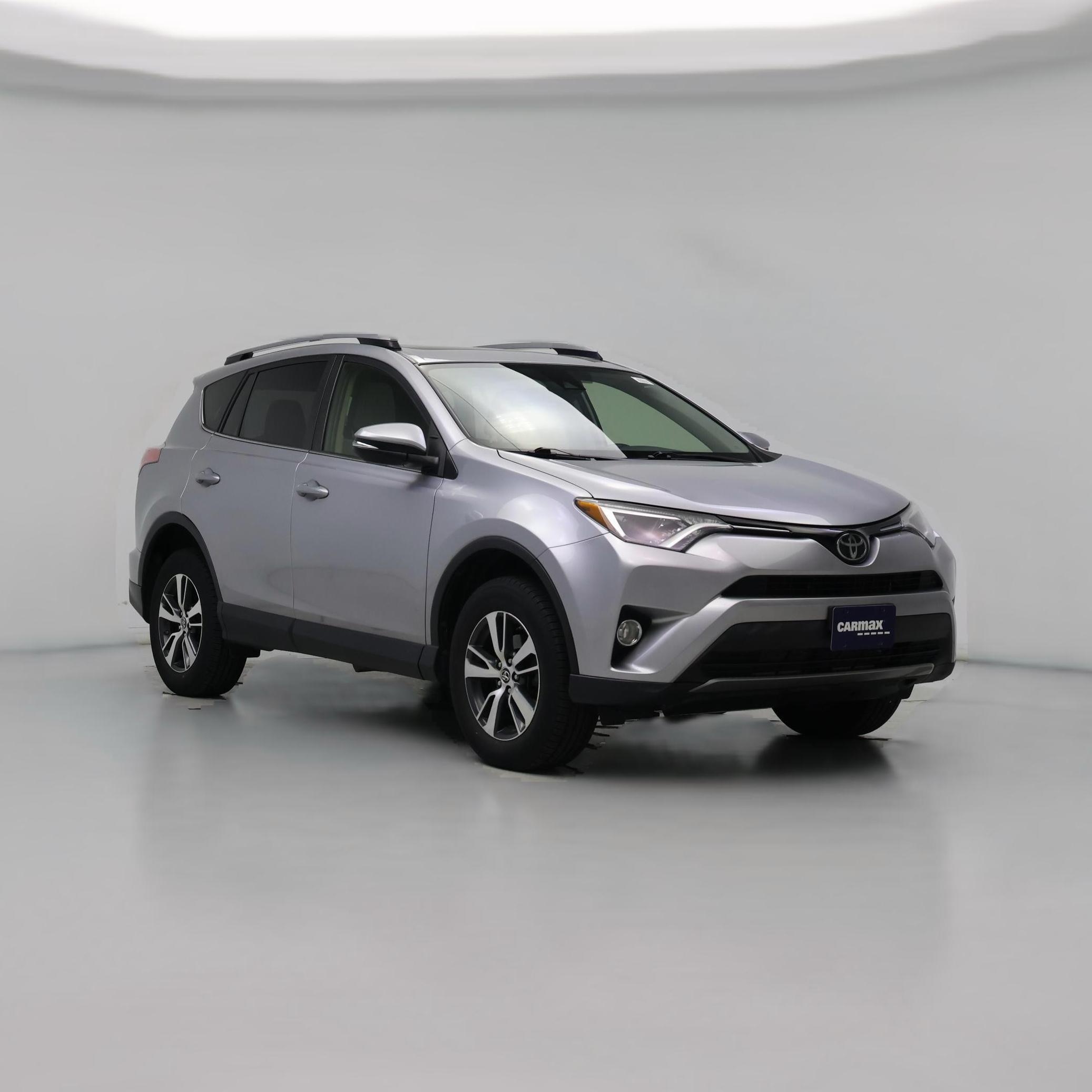 Thumbnail: 2018 Toyota RAV4 - 1