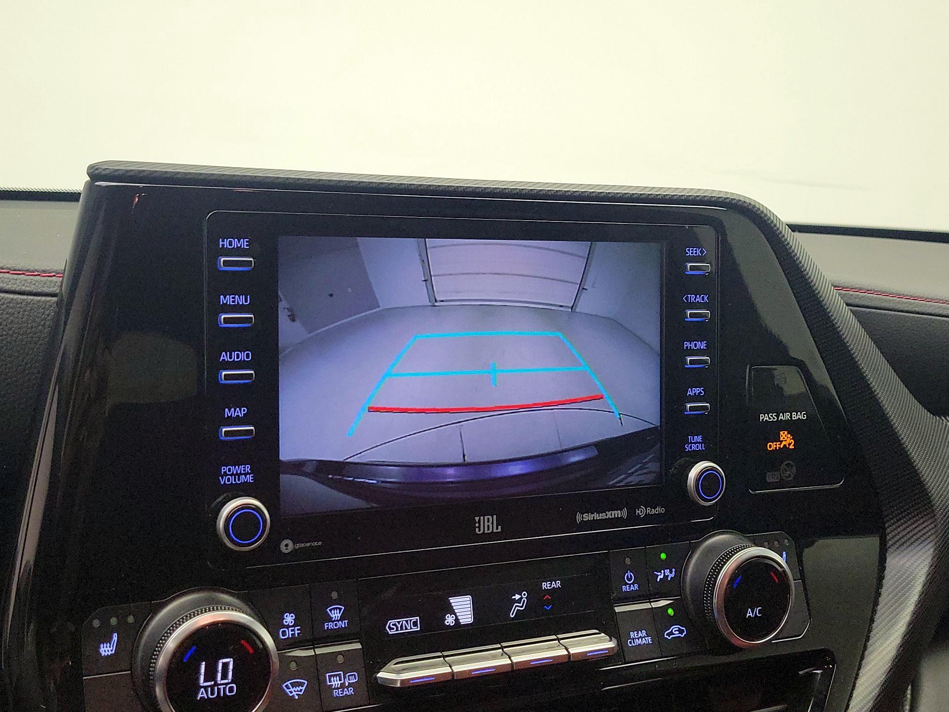 Thumbnail: 2022 Toyota Highlander - 15