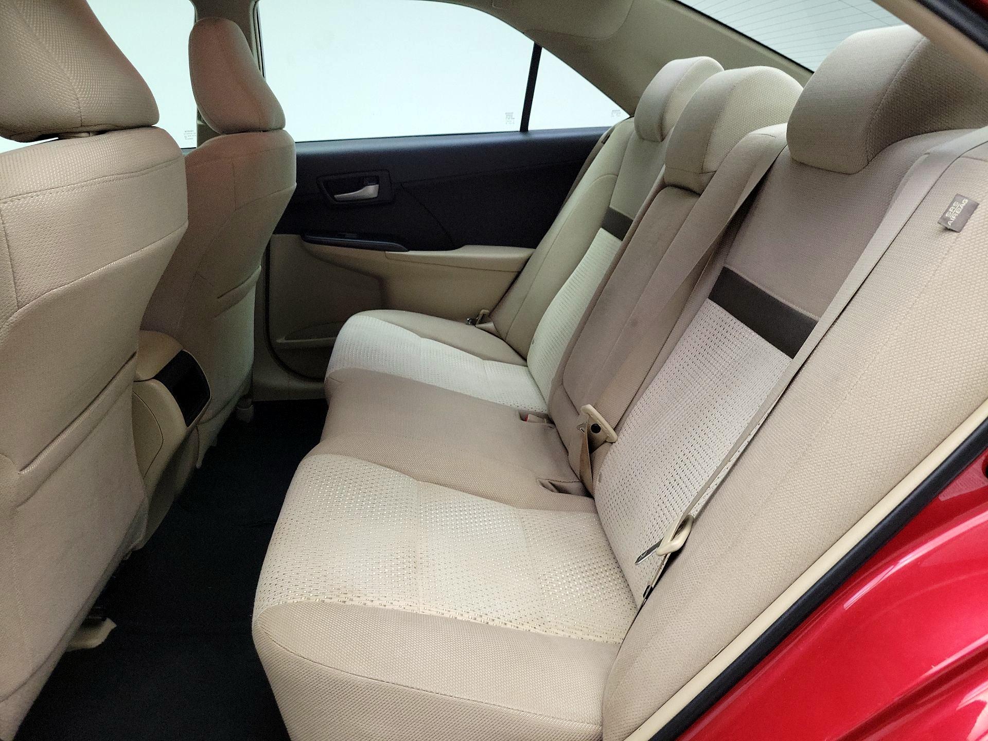 Thumbnail: 2014 Toyota Camry - 17