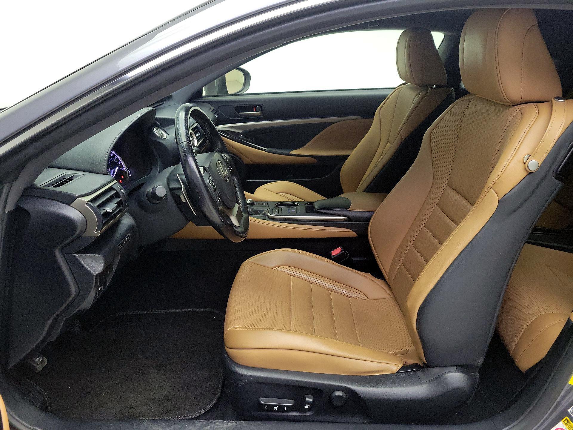 Thumbnail: 2016 Lexus RC - 11