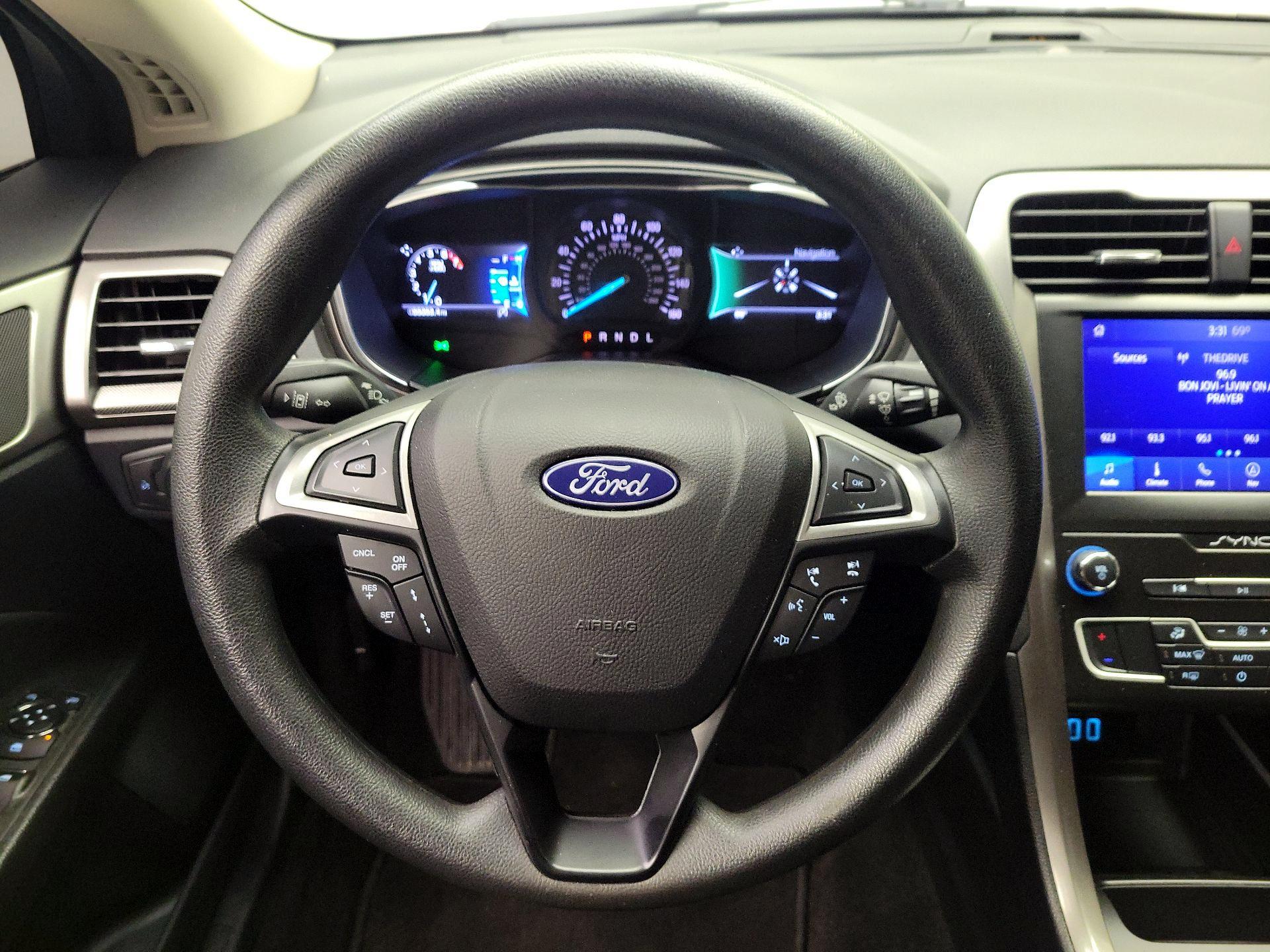 Thumbnail: 2020 Ford Fusion - 10