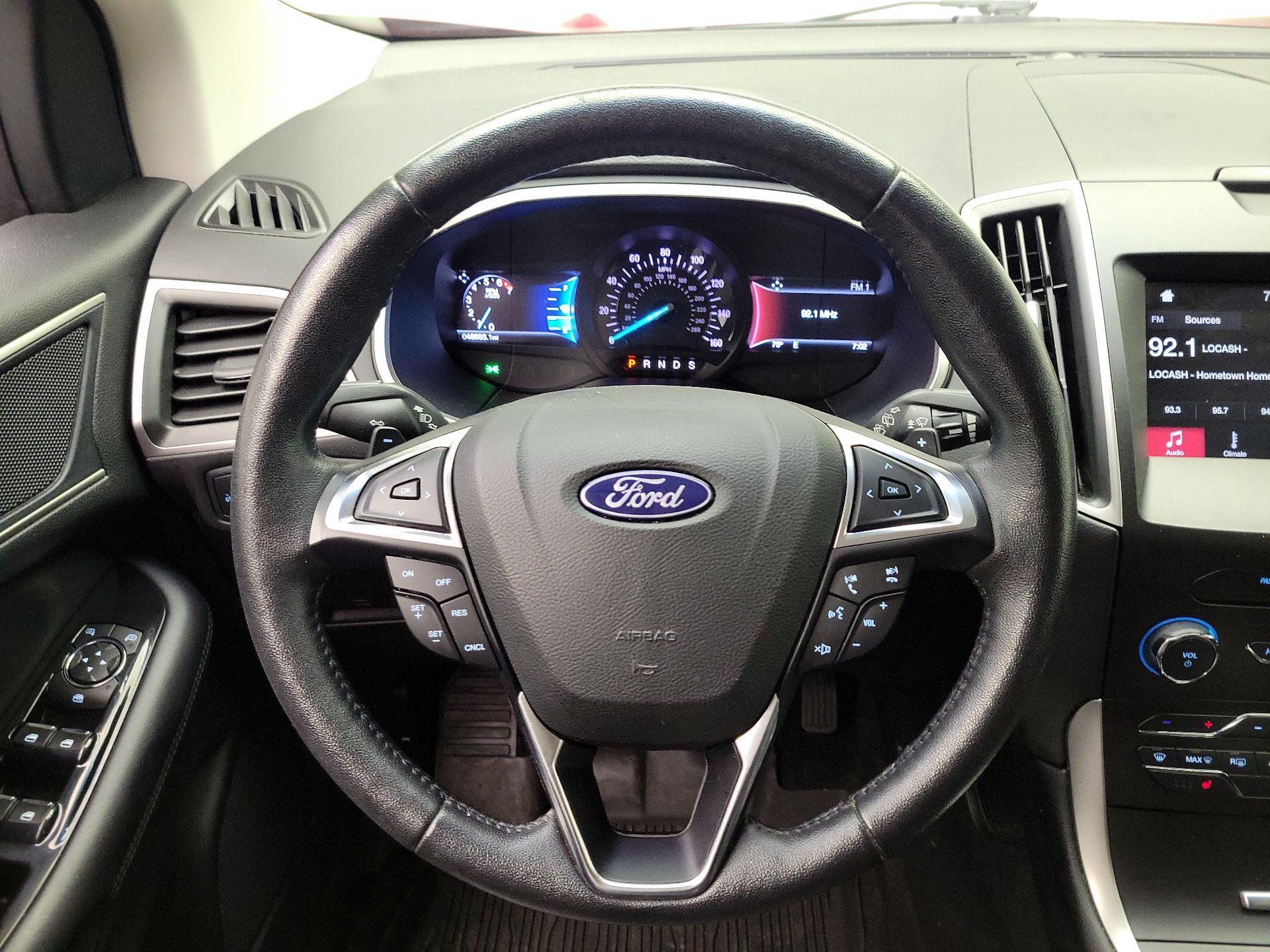 Thumbnail: 2018 Ford Edge - 10