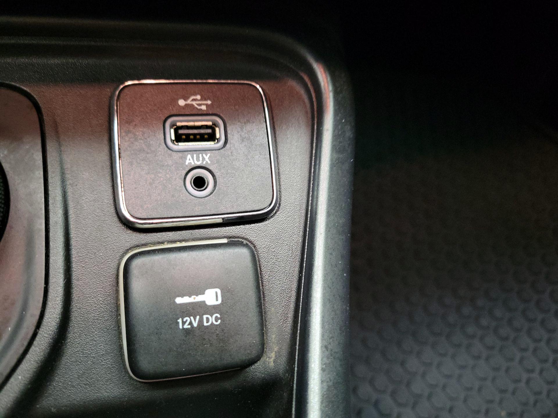 Thumbnail: 2018 Jeep Compass - 18