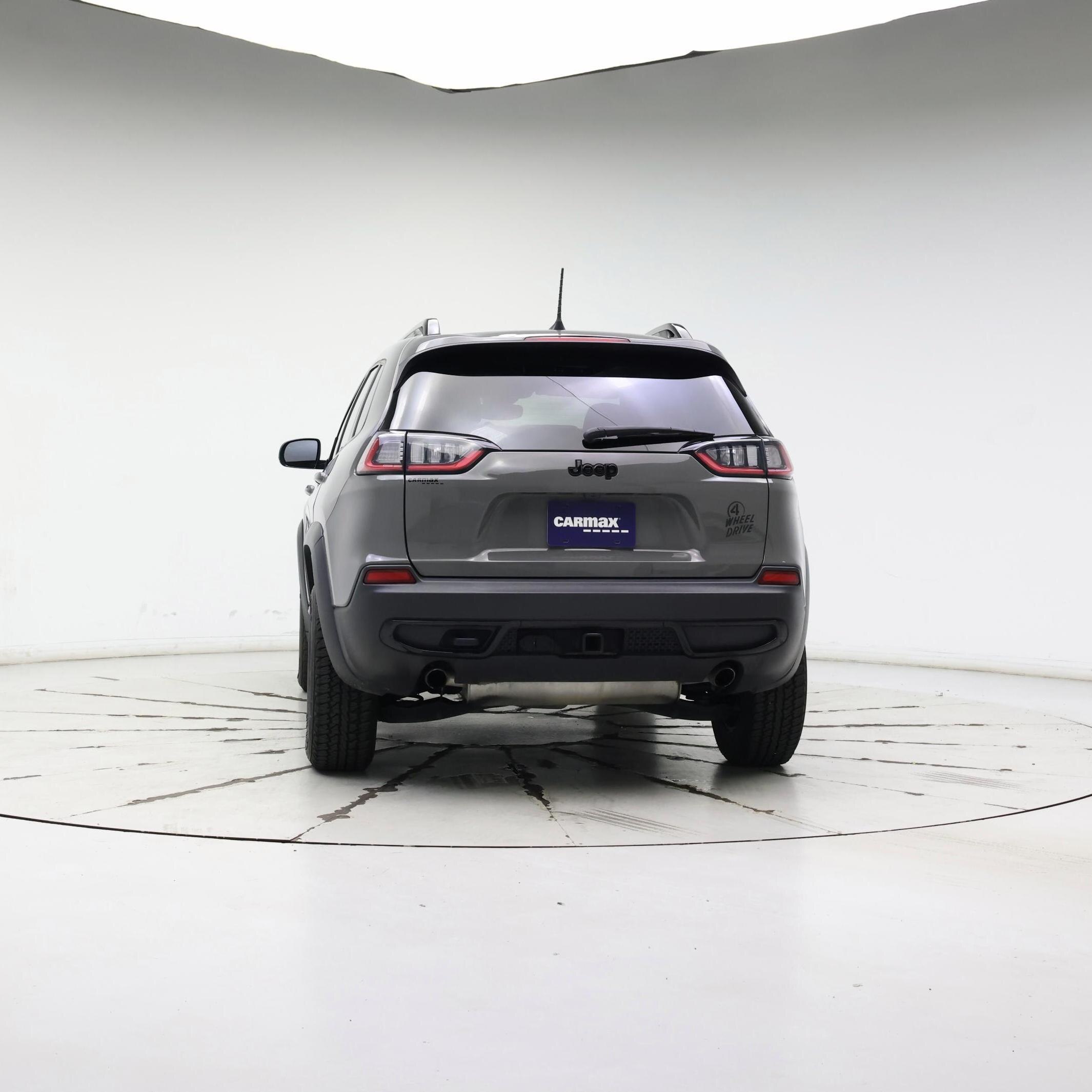 Thumbnail: 2022 Jeep Cherokee - 6