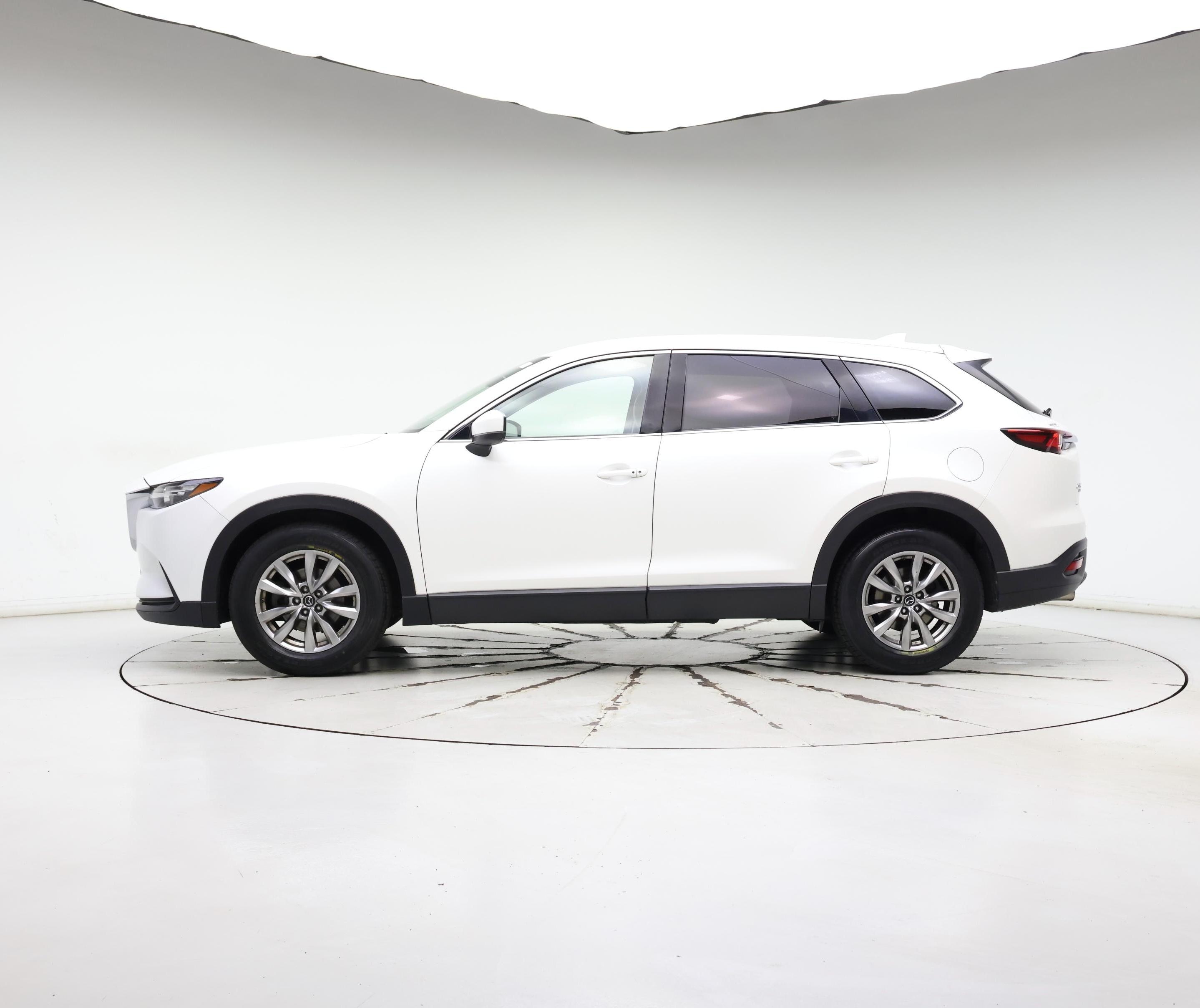 Thumbnail: 2018 Mazda CX-9 - 3