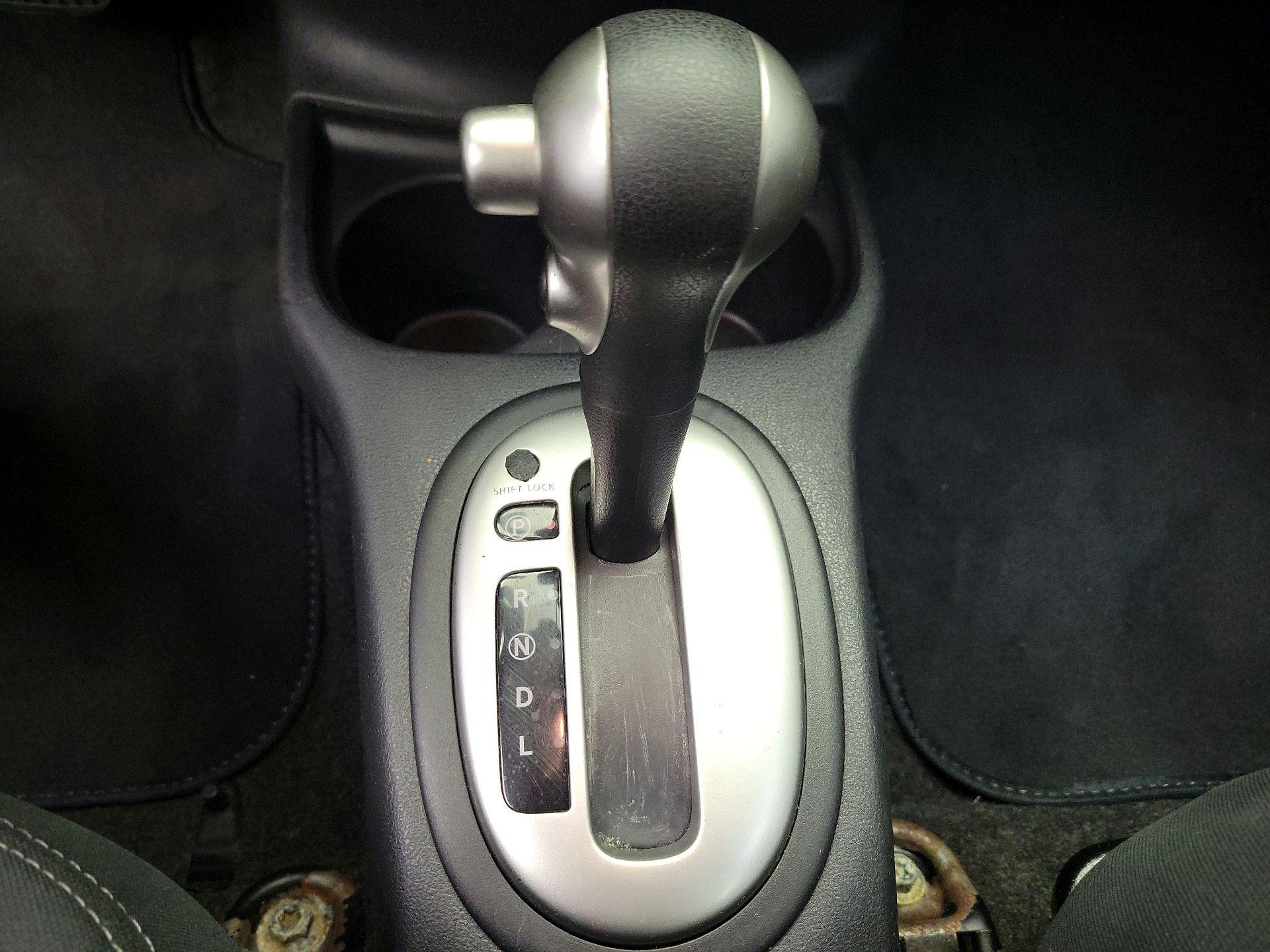 Thumbnail: 2015 Nissan Versa - 15