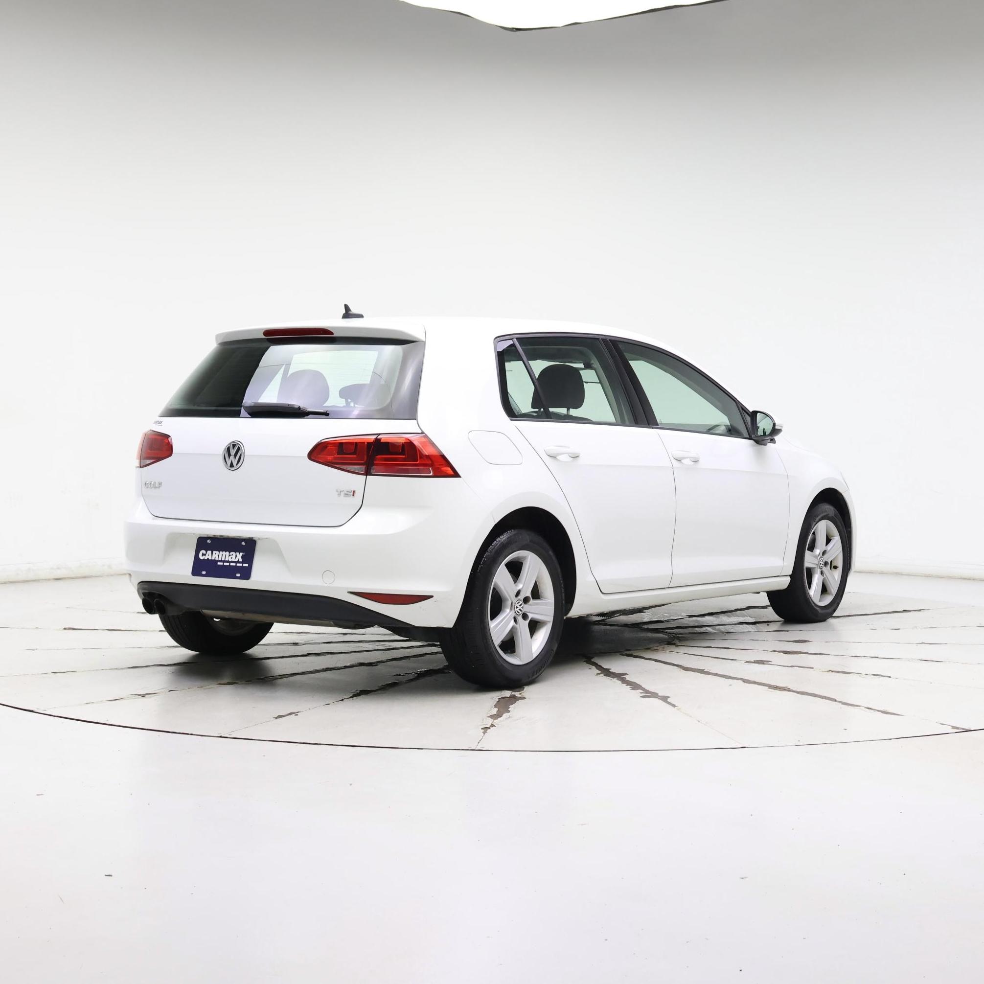 Thumbnail: 2017 Volkswagen Golf - 8