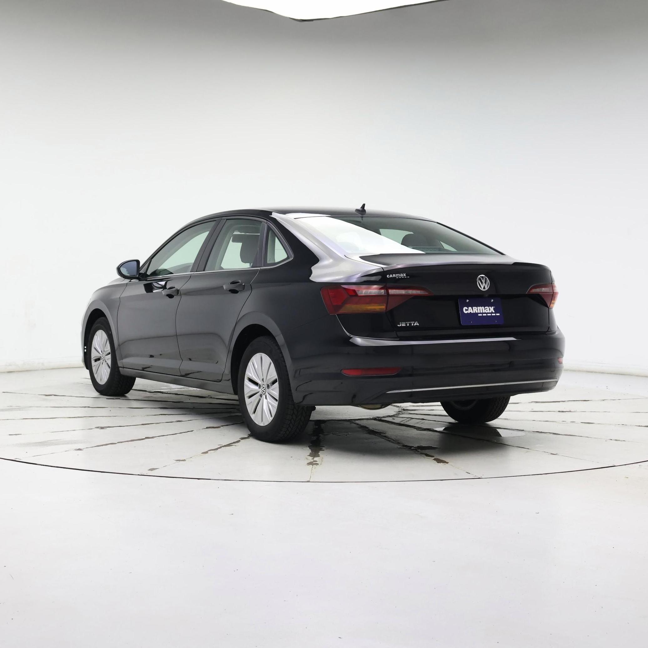 Thumbnail: 2019 Volkswagen Jetta - 2