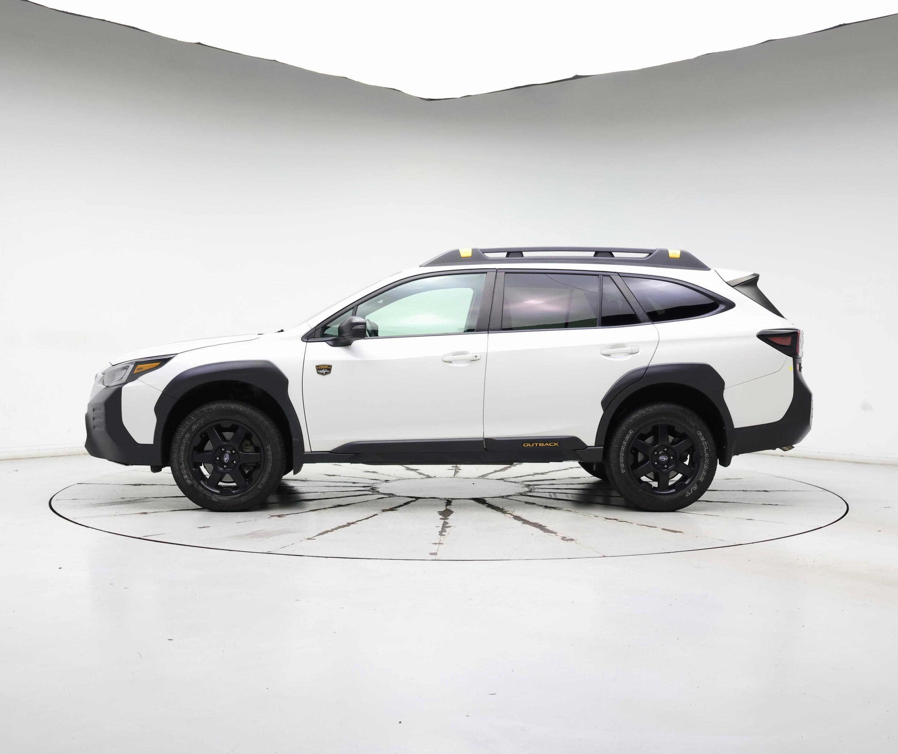 Thumbnail: 2022 Subaru Outback - 3