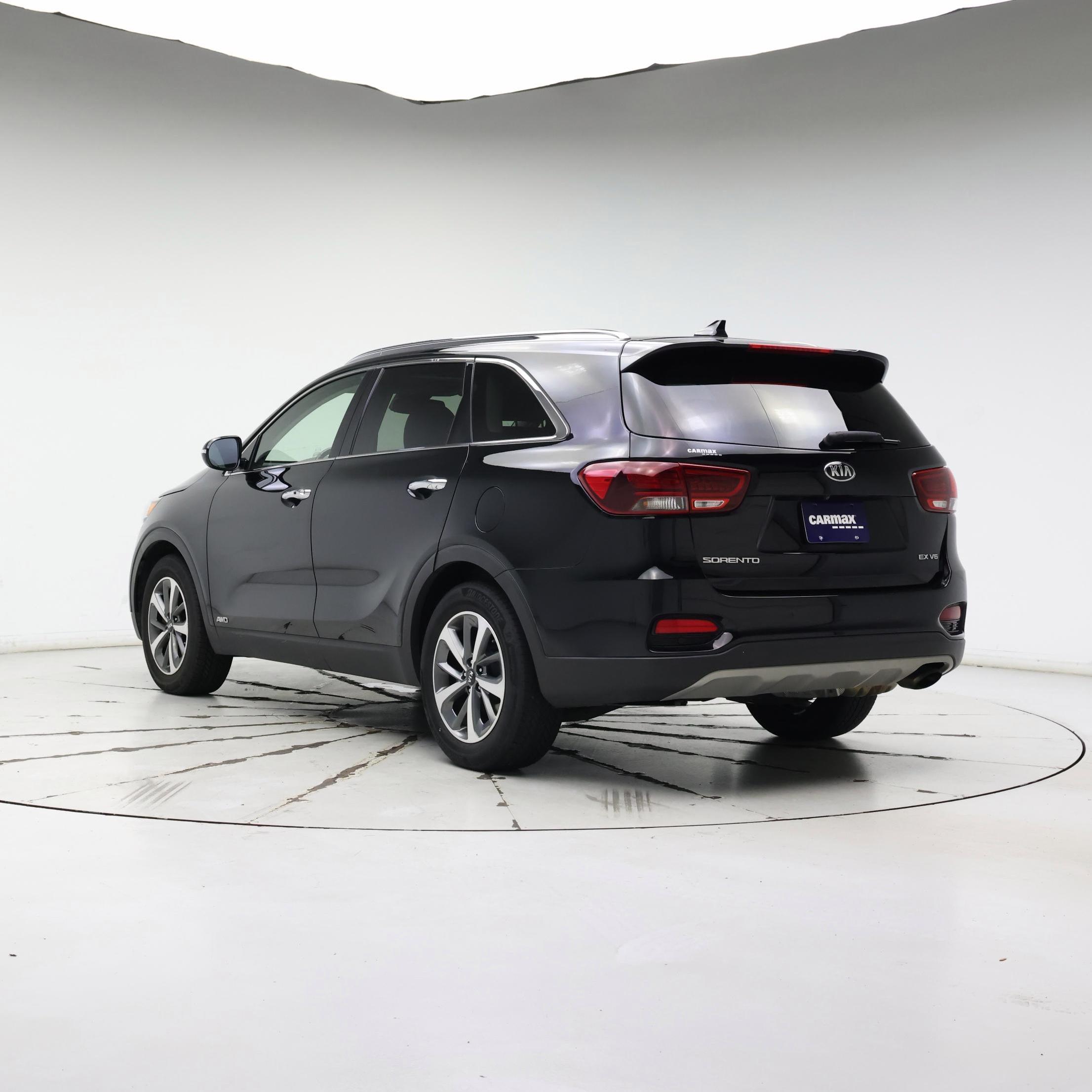 Thumbnail: 2019 Kia Sorento - 2