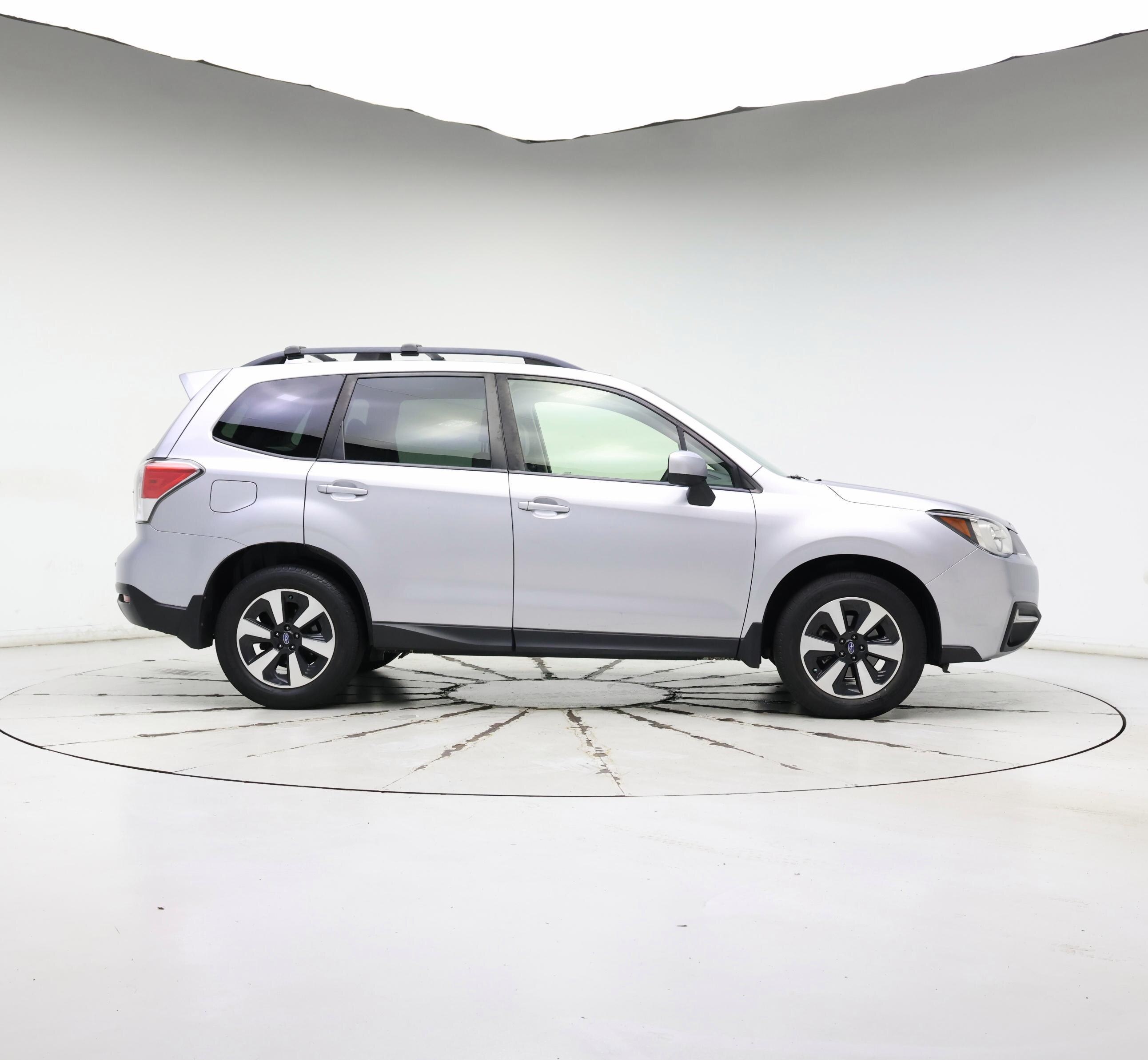 Thumbnail: 2018 Subaru Forester - 7