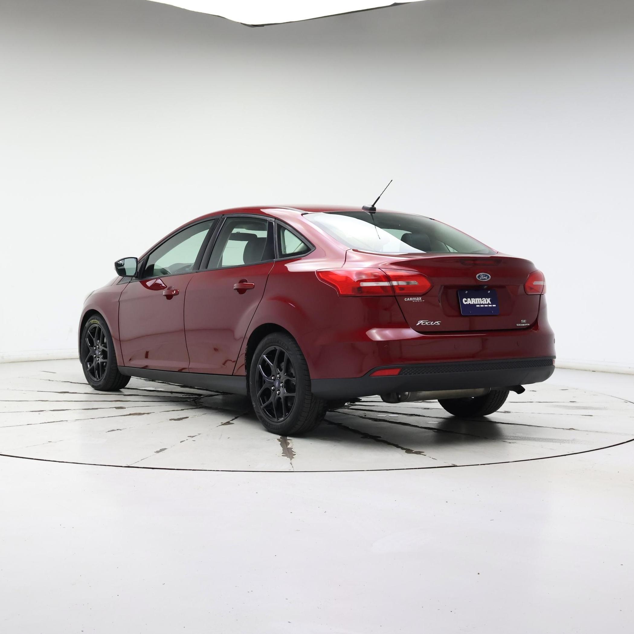 Thumbnail: 2016 Ford Focus - 2