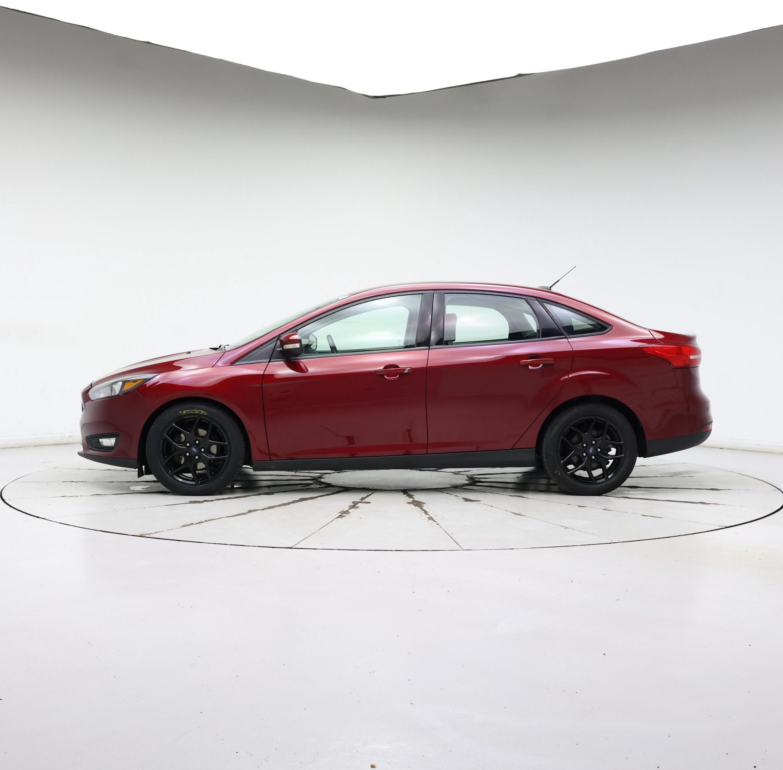 Thumbnail: 2016 Ford Focus - 3