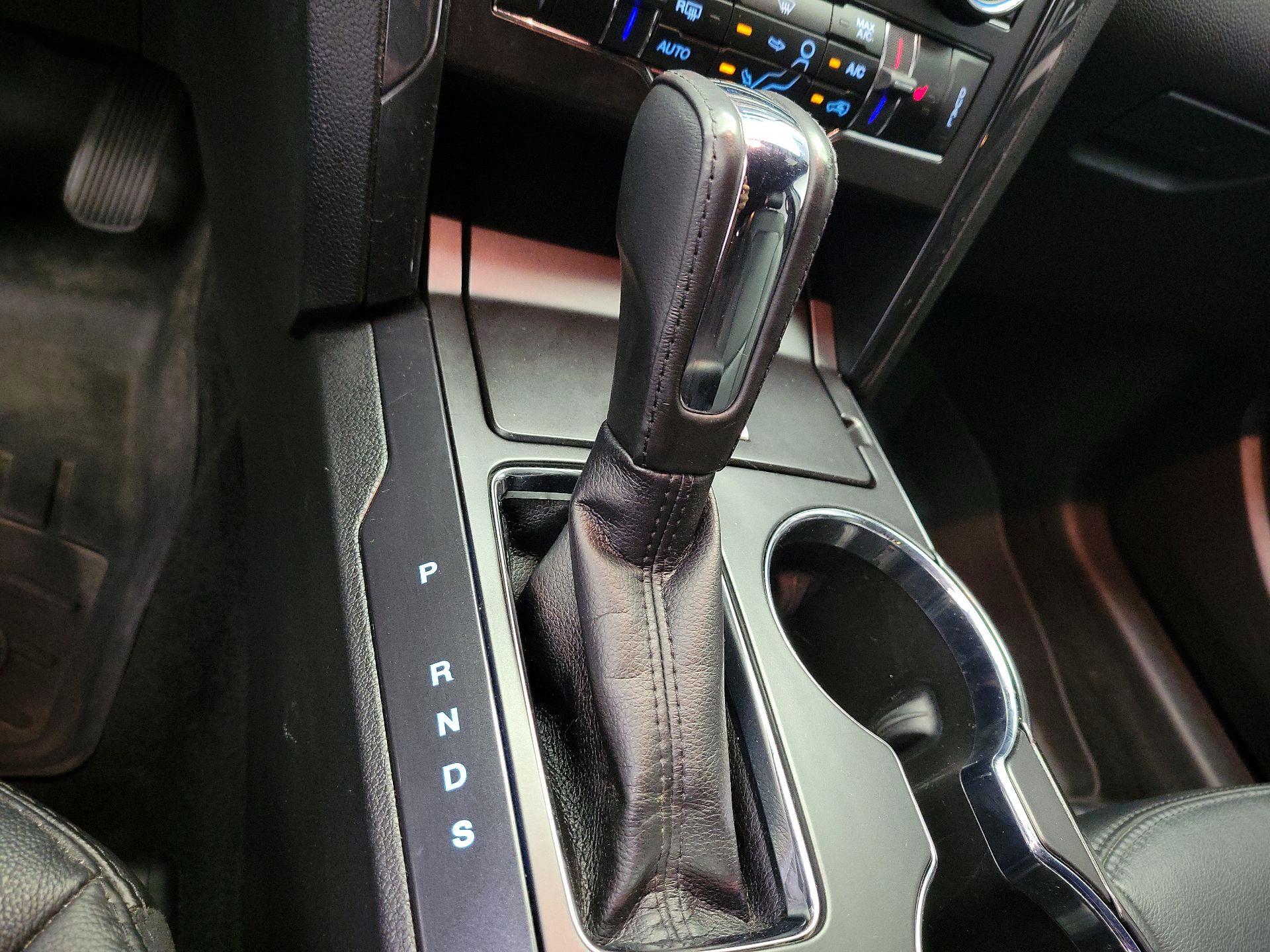 Thumbnail: 2017 Ford Explorer - 16